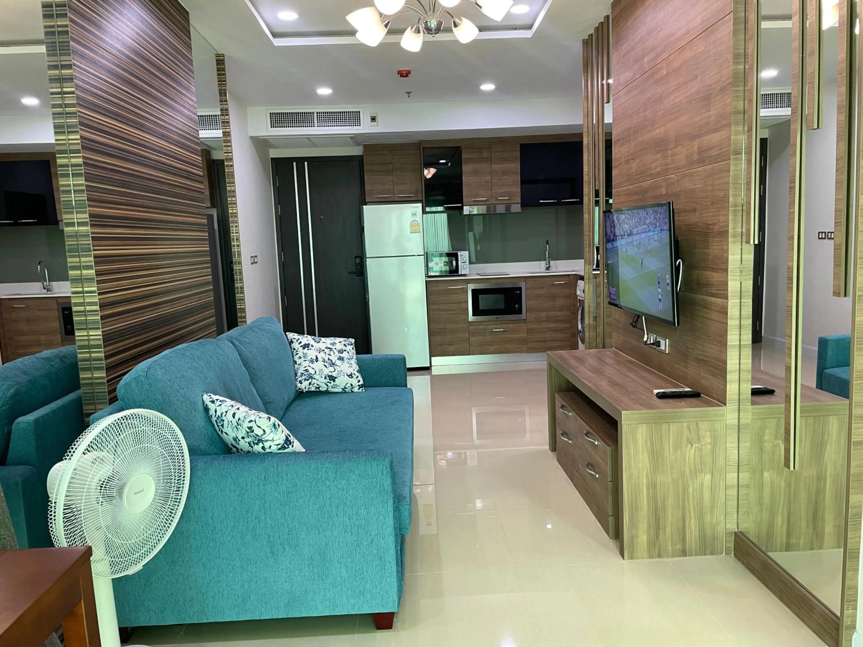 TV and multimedia in Dusit Grand Condo View