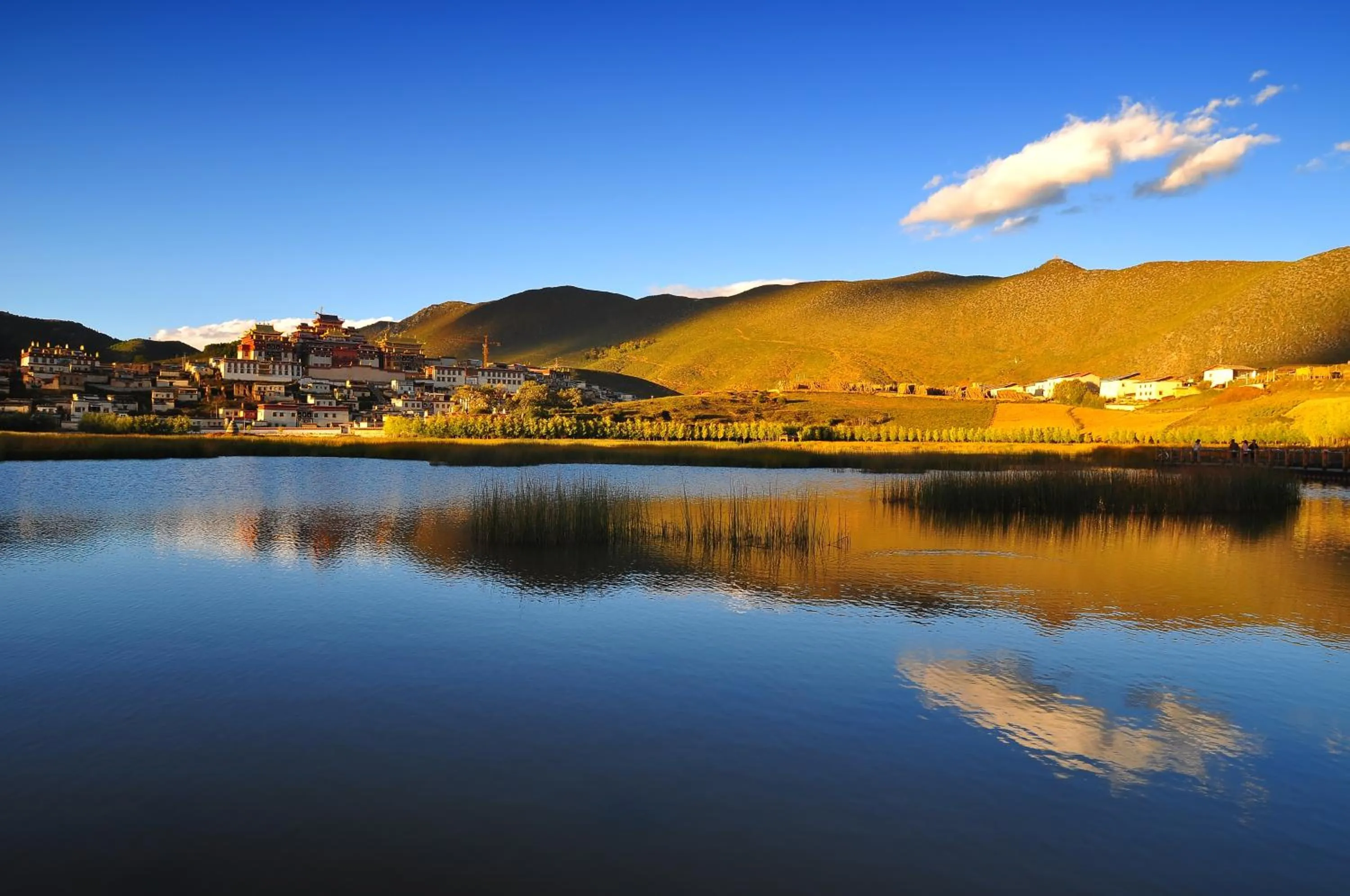 Nearby landmark in Lijiang Old Town Echarm Plus Hotel