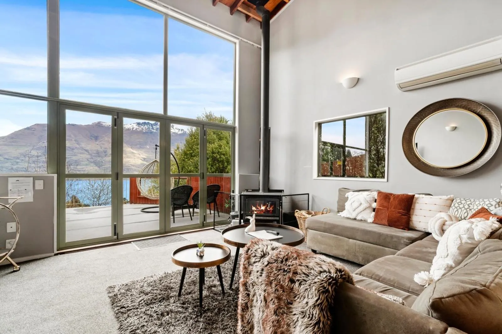 Mountain, lake, sun and this sensational home