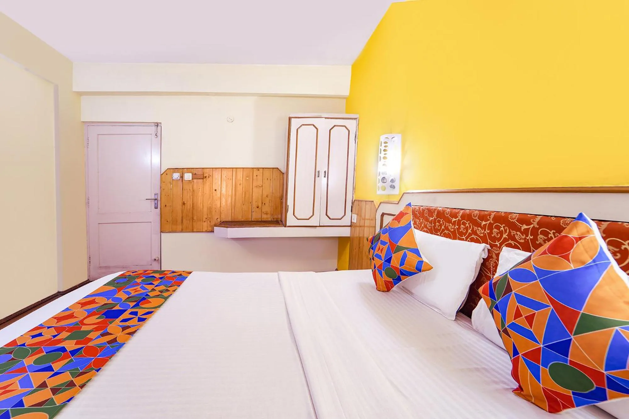 Bed in FabHotel JS Heritage