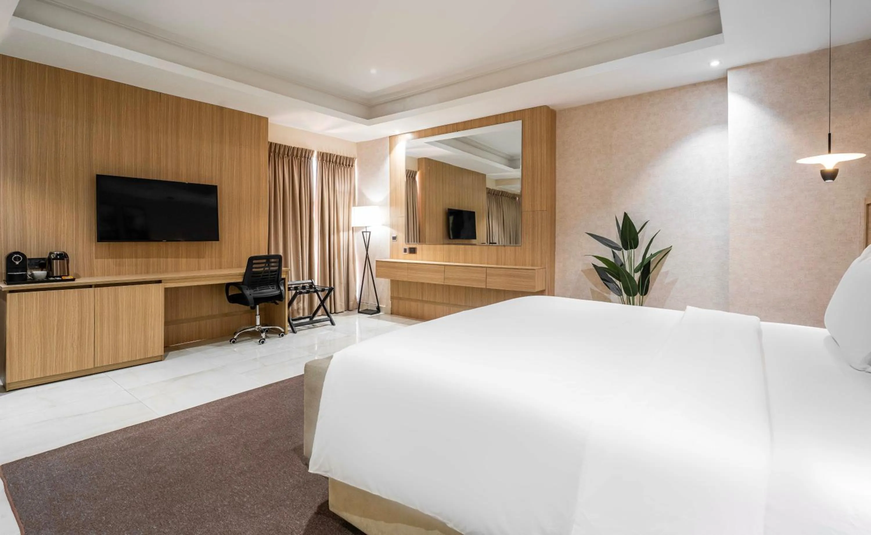 Bed in George Residence TLC