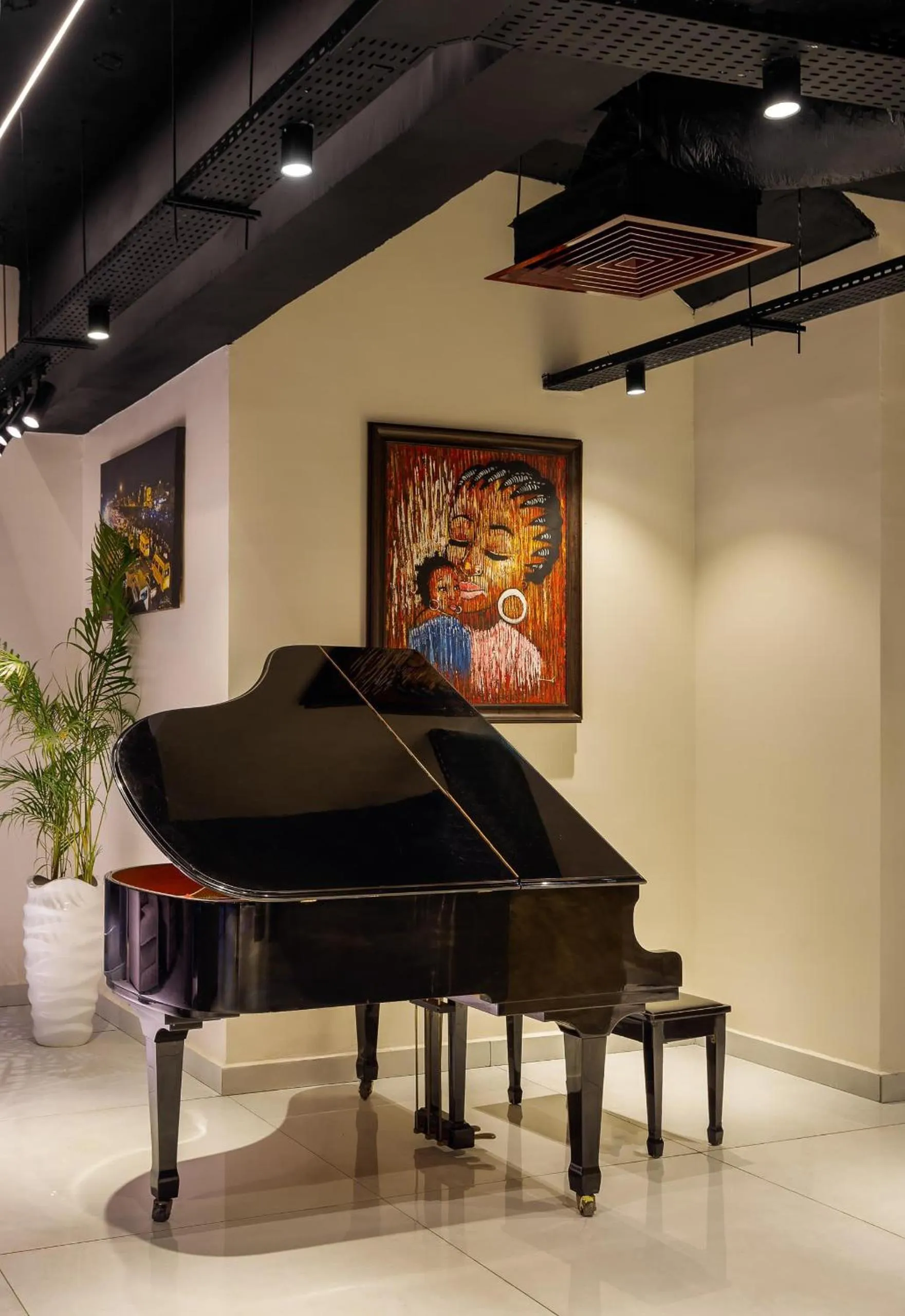 Lobby or reception in George Residence TLC