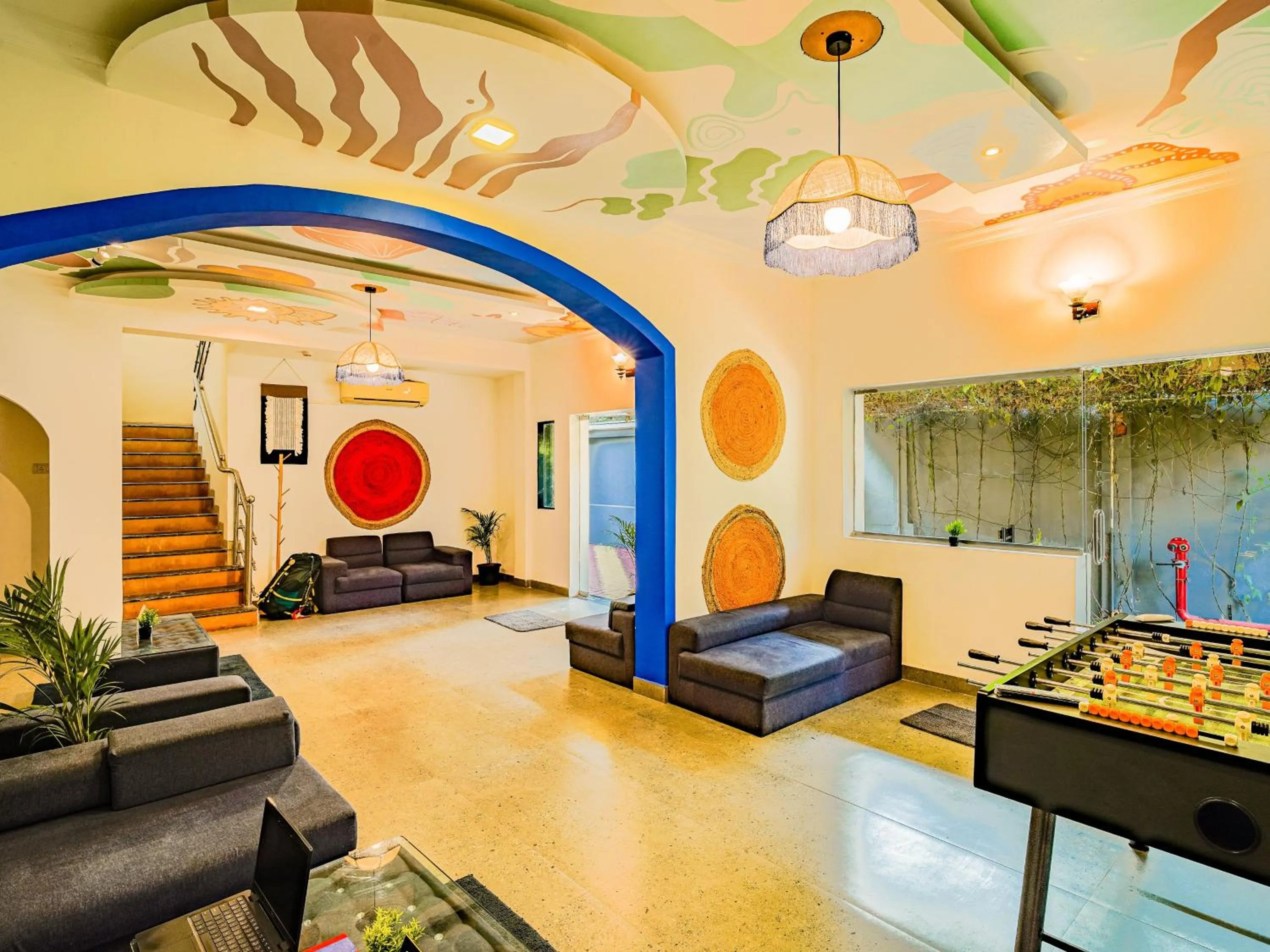 Lobby or reception in The Hosteller Goa, Anjuna