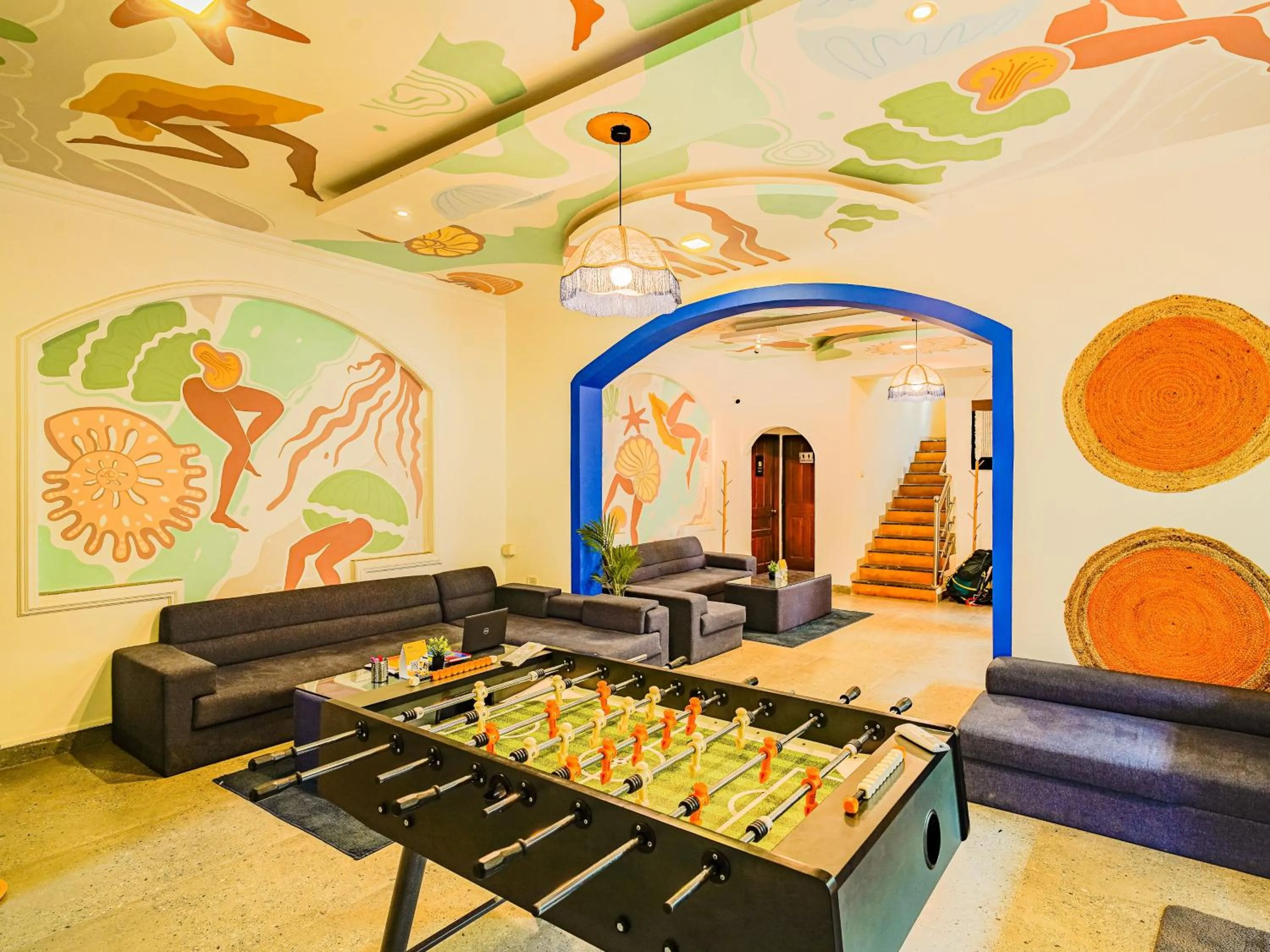 Seating area in The Hosteller Goa, Anjuna