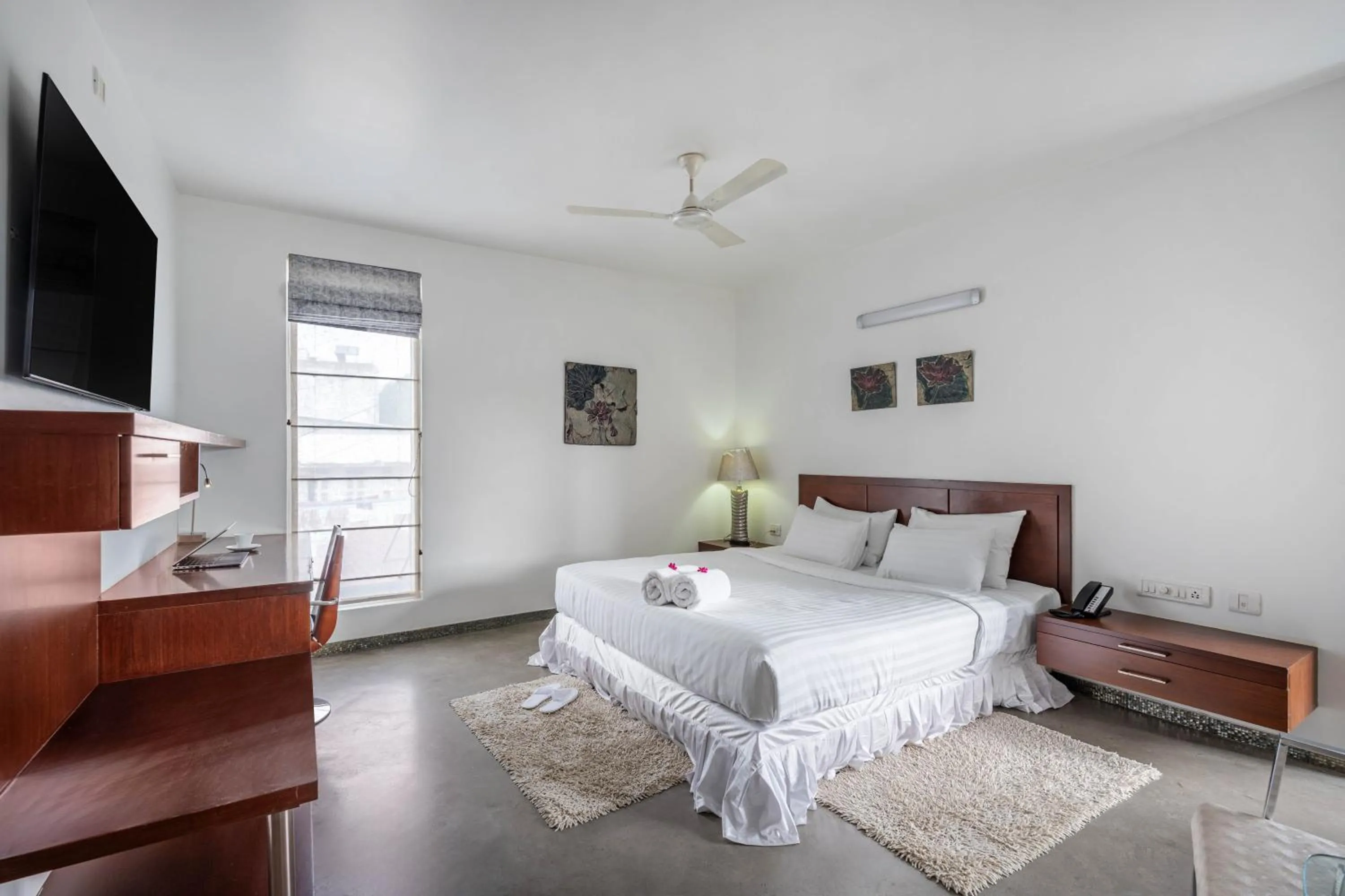 Bed in The Pentouz - A Boutique Hotel