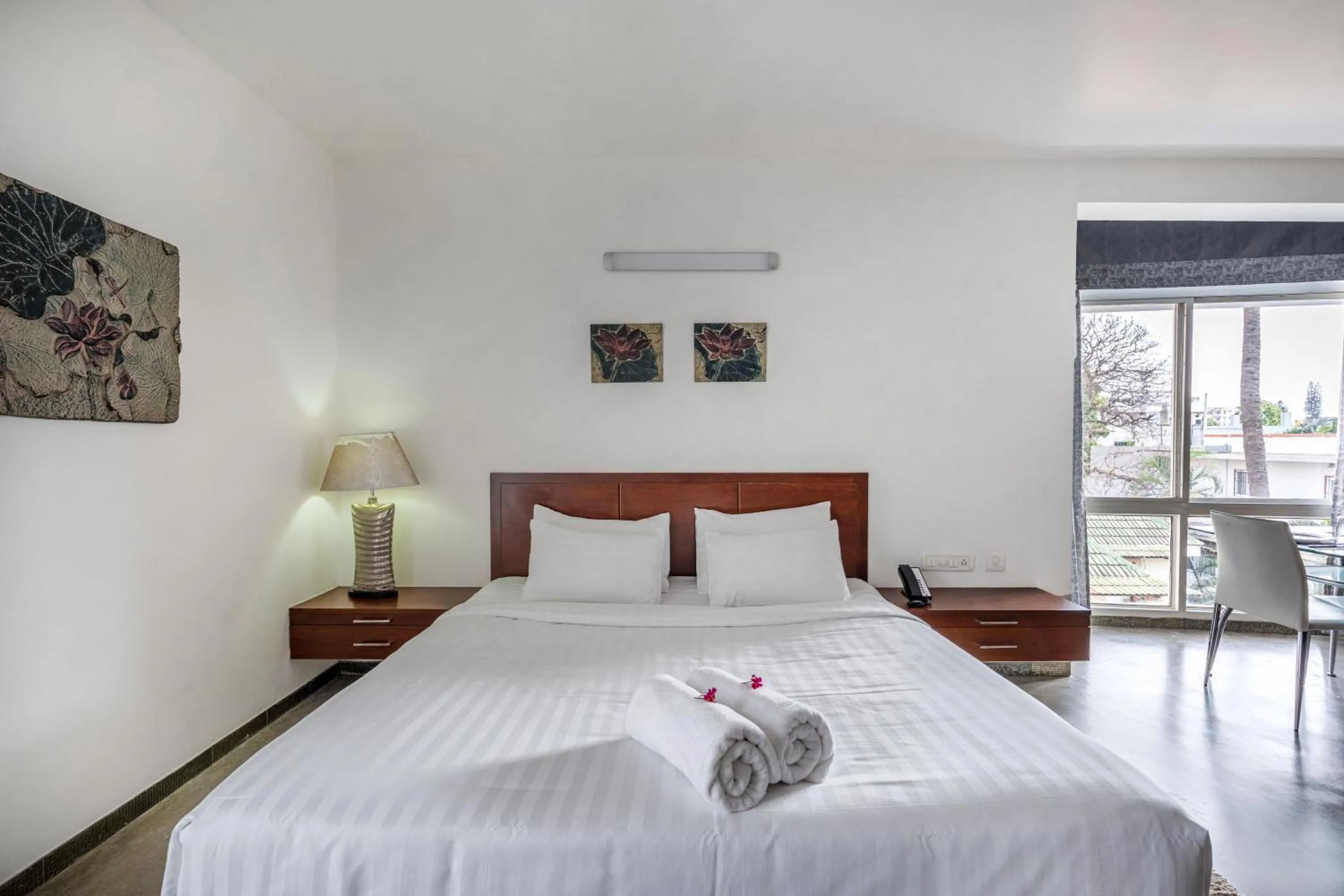 Bed in The Pentouz - A Boutique Hotel