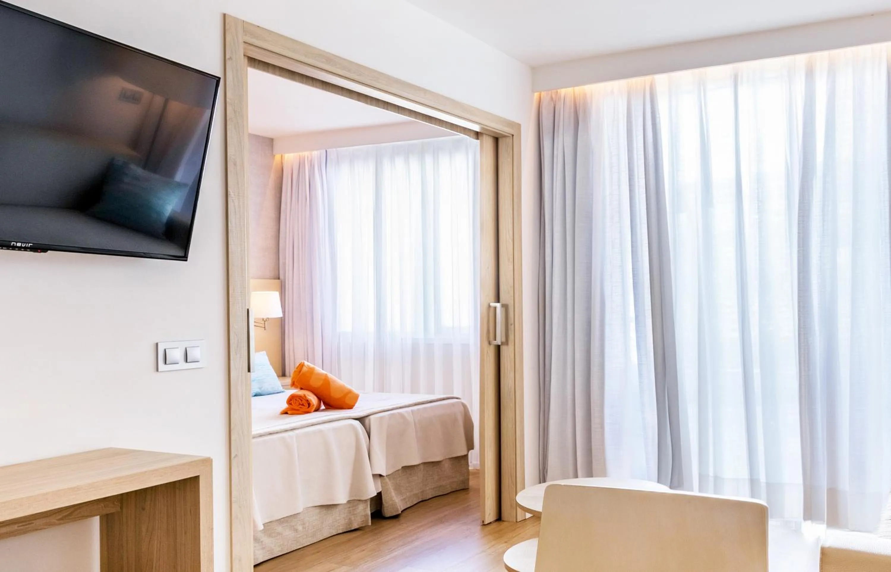 Bedroom, Bed in VIVA Eden Lago