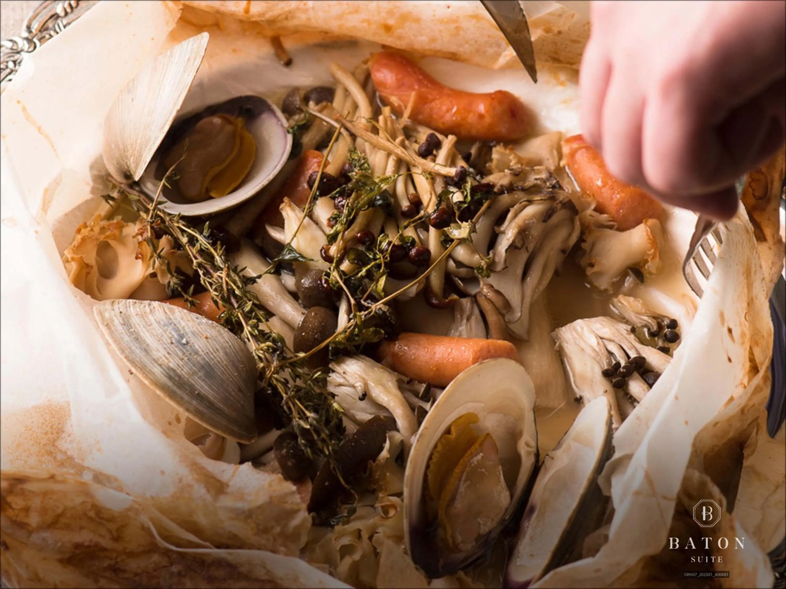 Restaurant/places to eat in BATON SUITE Okinawa-kourijima