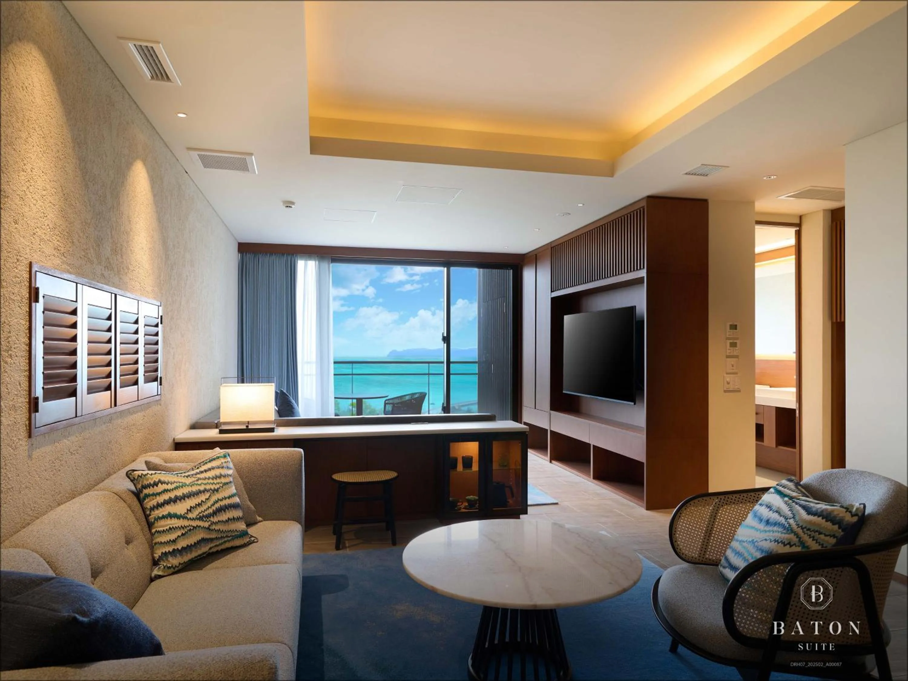 Photo of the whole room in BATON SUITE Okinawa-kourijima