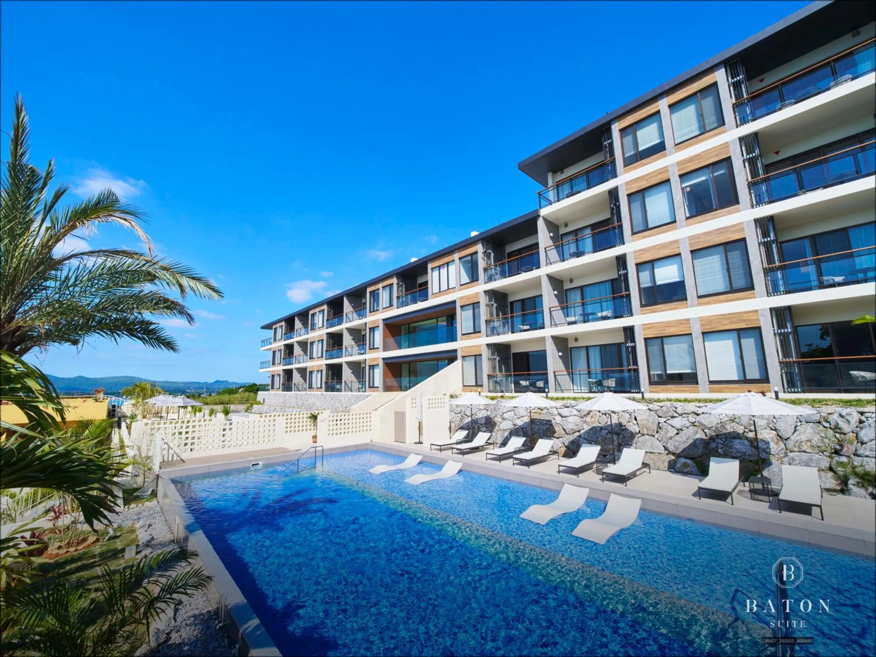 Property building in BATON SUITE Okinawa-kourijima