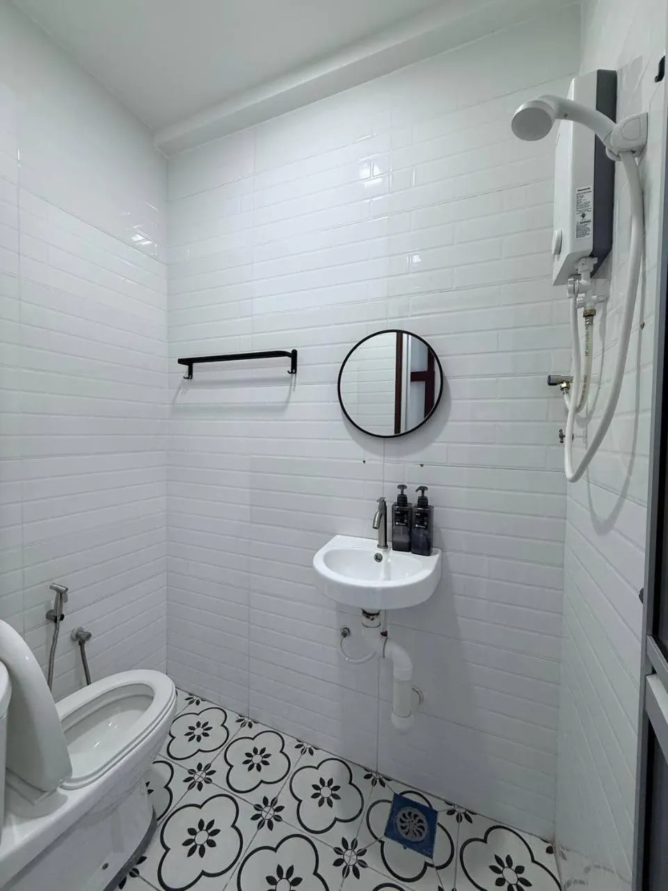 Shower in TDOZE Hotel