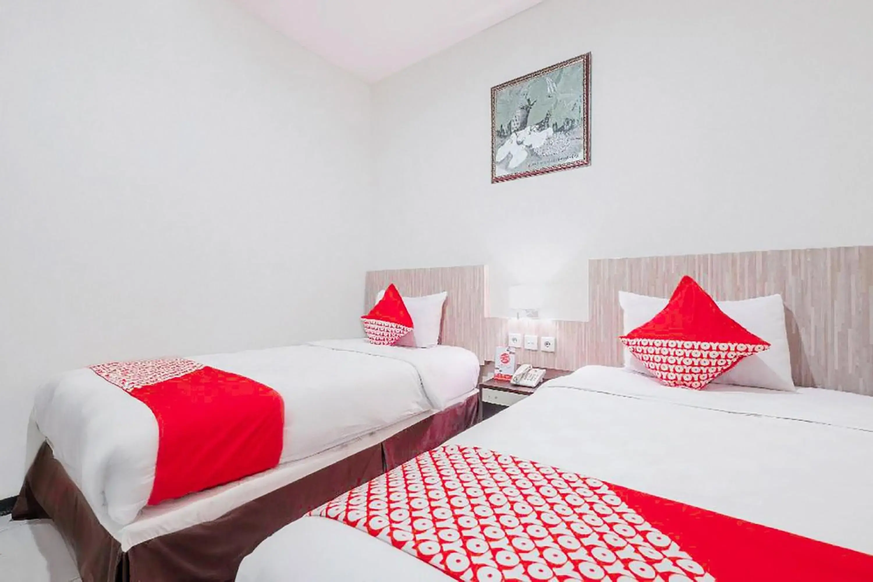 Bedroom, Bed in Hotel O Marina Andalas Bedroom, Bed in Hotel O Marina Andalas