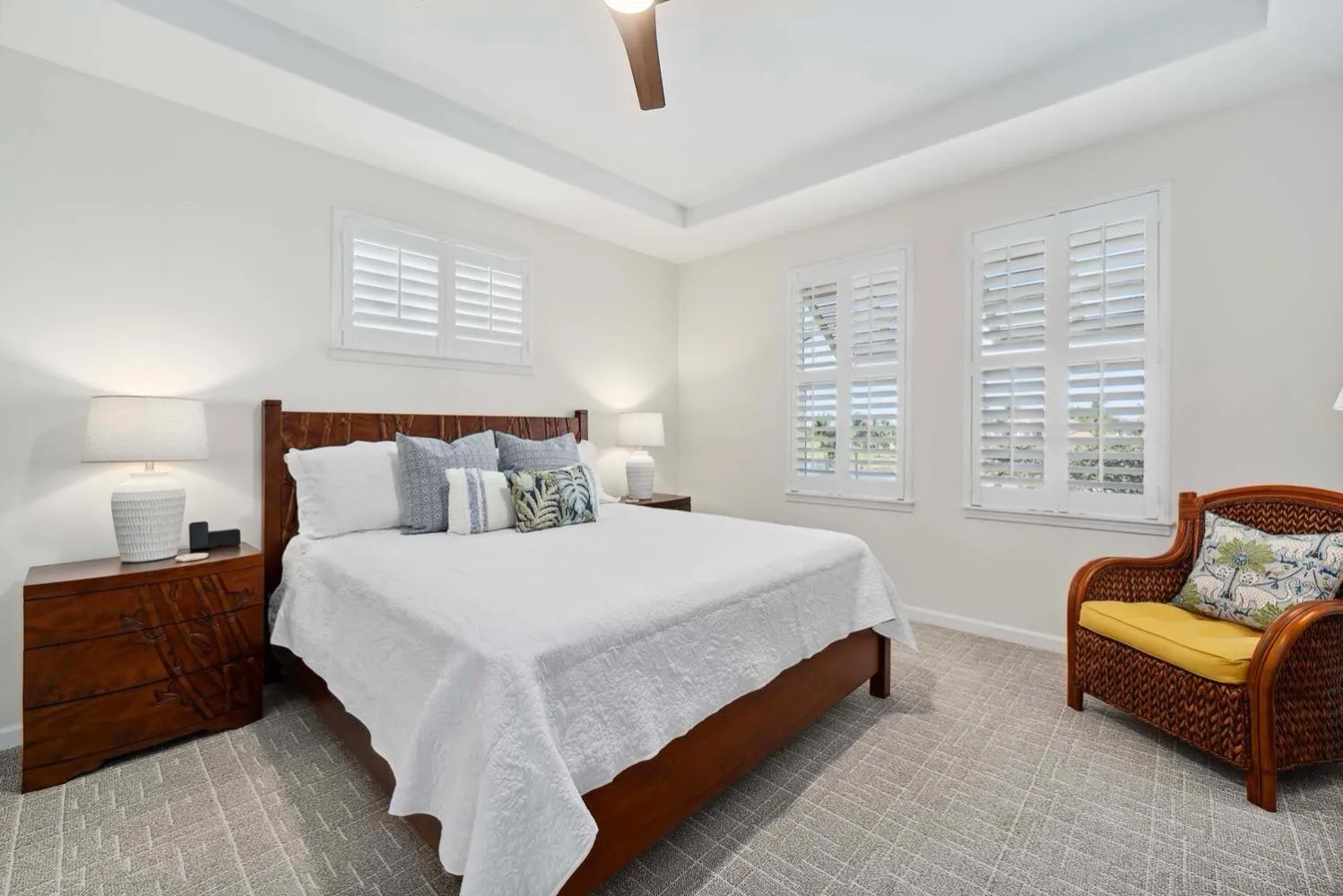 Bed in Waikoloa Beach Villas F32