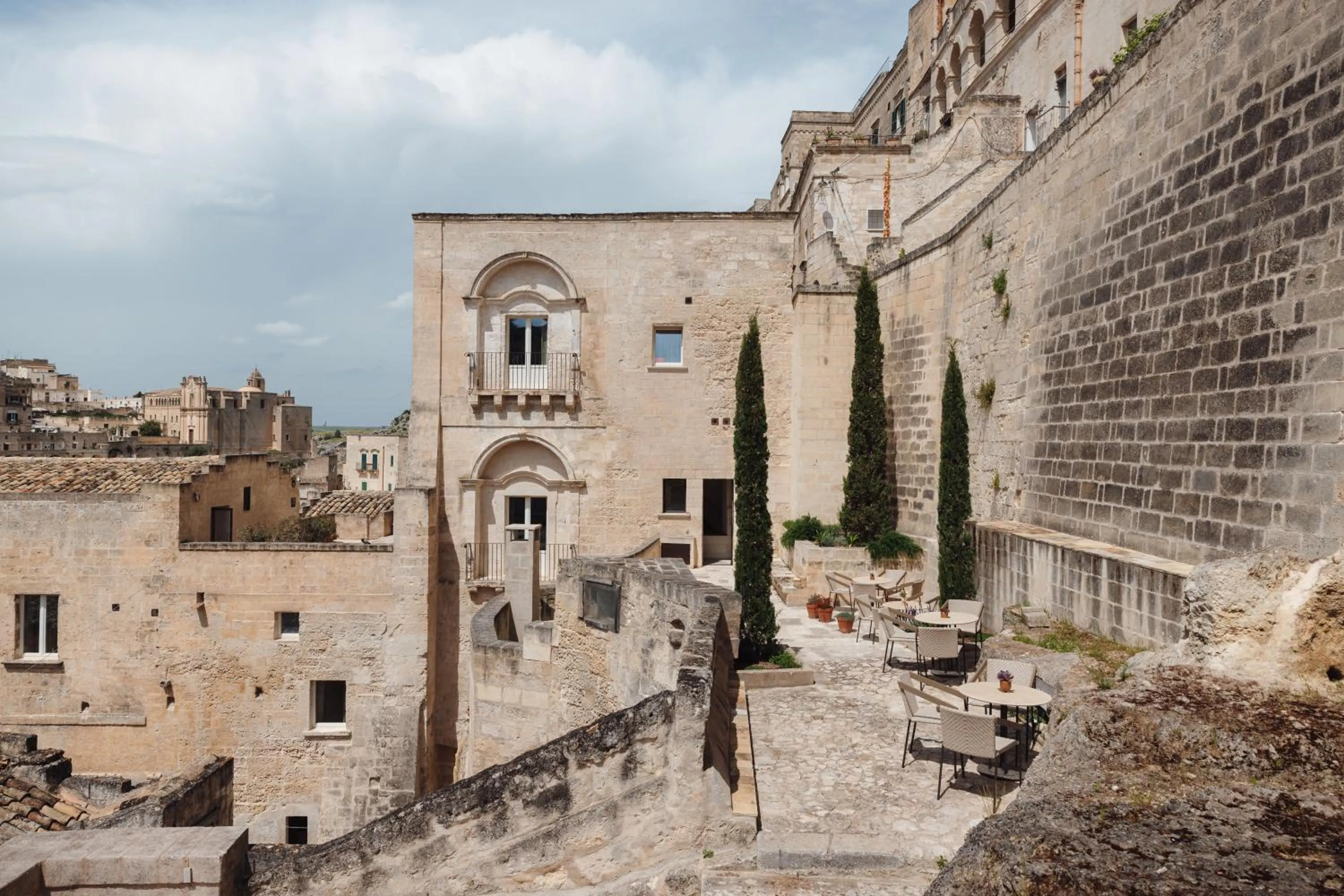 Property building in Vetera Matera