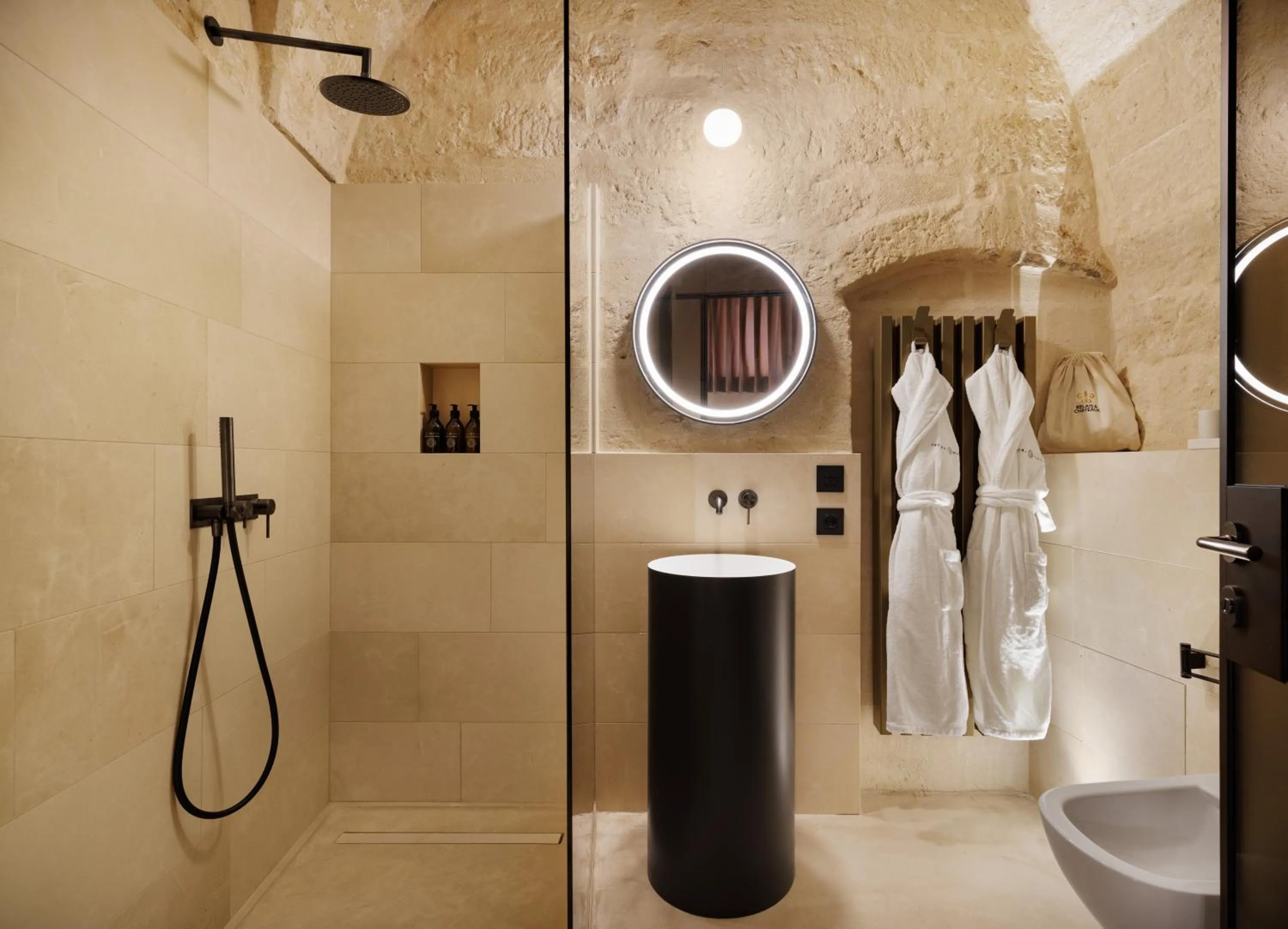 Shower in Vetera Matera