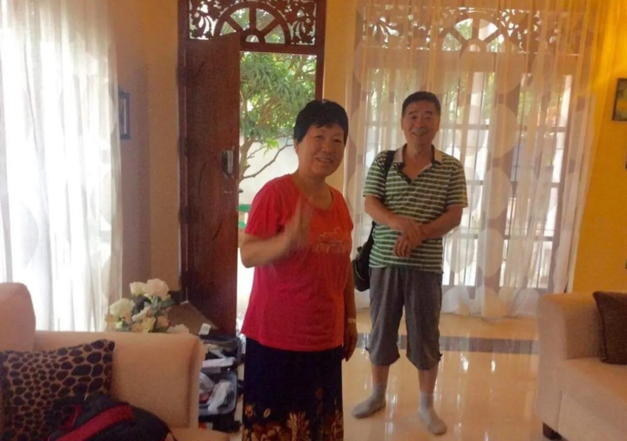 group of guests in Ama Villa Negombo