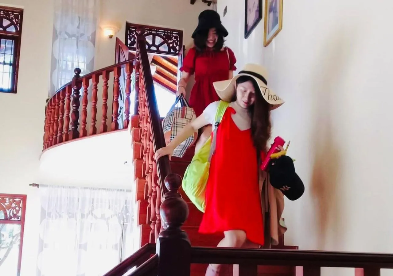 People in Ama Villa Negombo