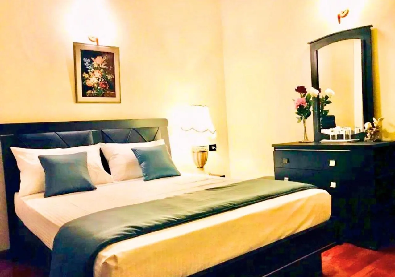 Bed in Ama Villa Negombo