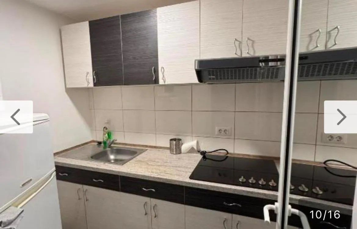 Kitchen or kitchenette in Hotel Gorunul