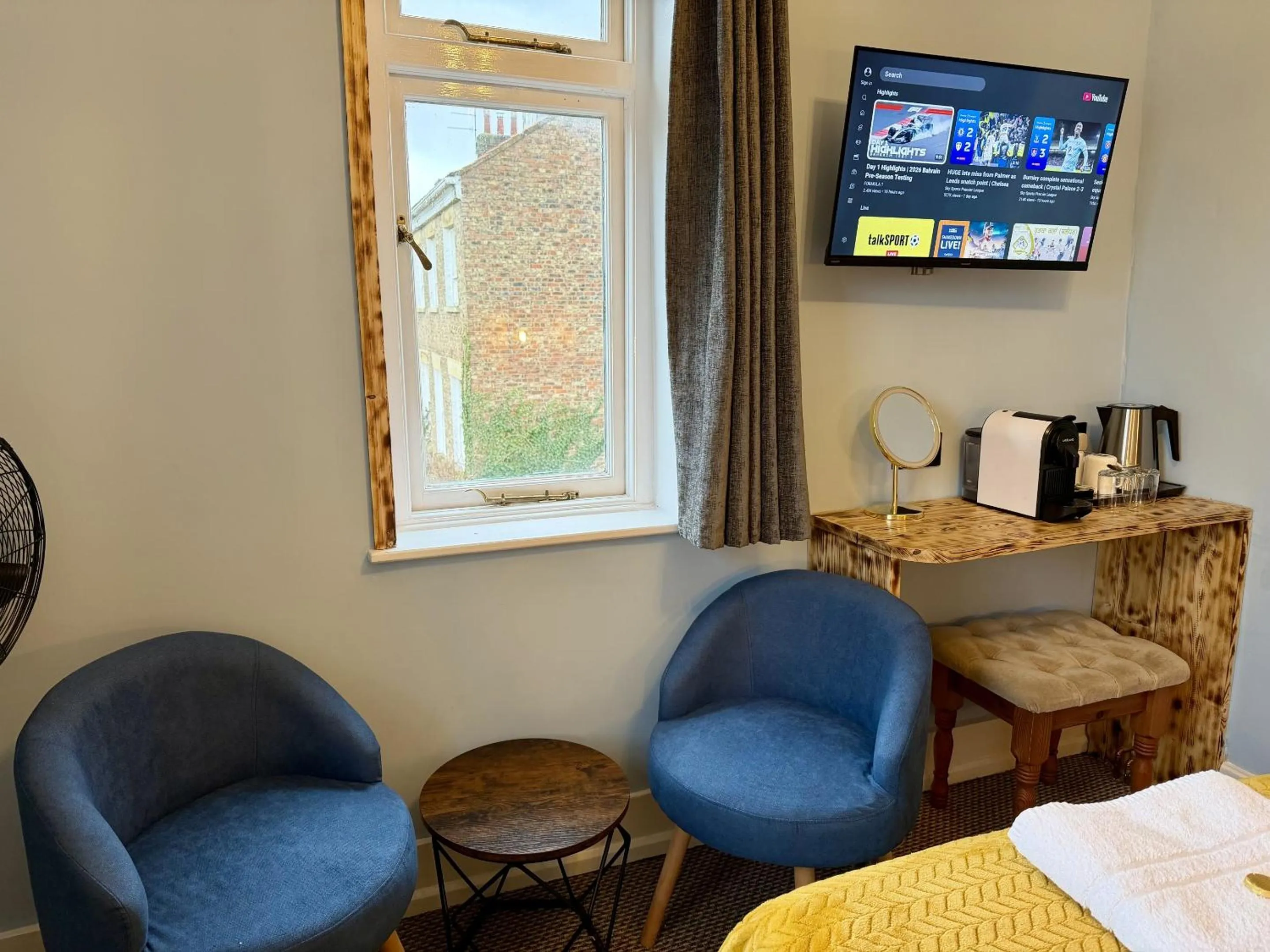 Bedroom in The Crescent Guest House