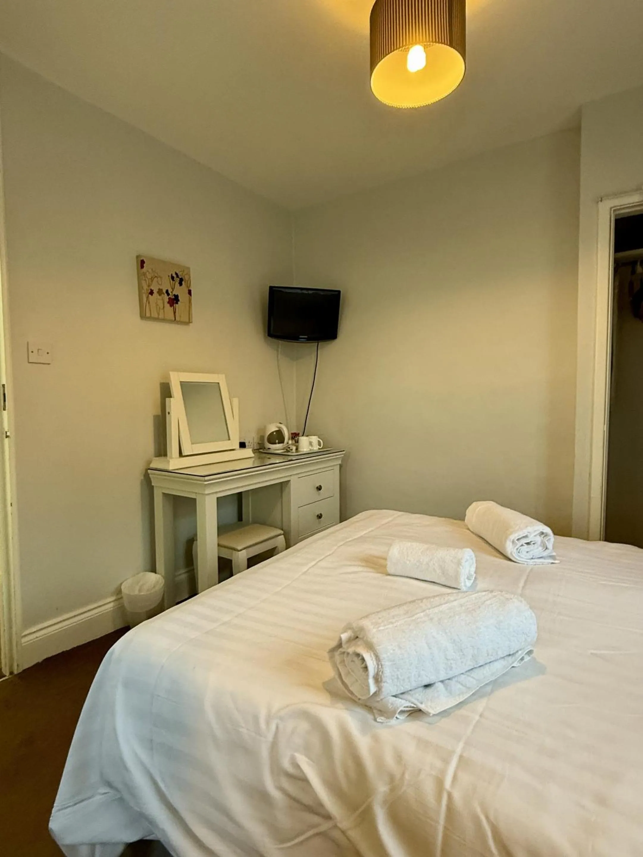 Bedroom, Bed in The Crescent York