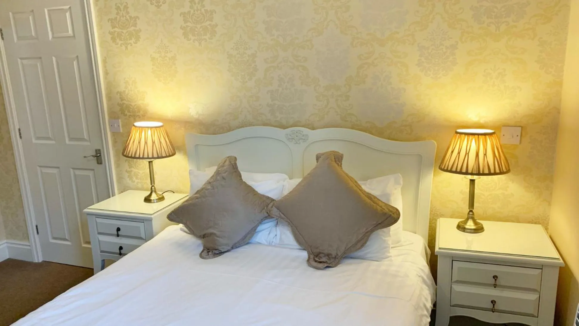 Bedroom, Bed in The Crescent York