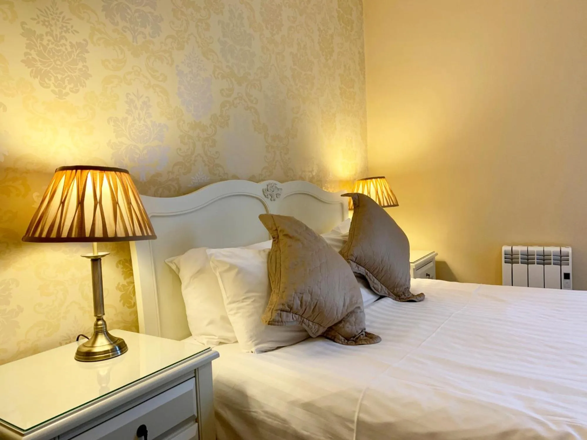 Bedroom, Bed in The Crescent York