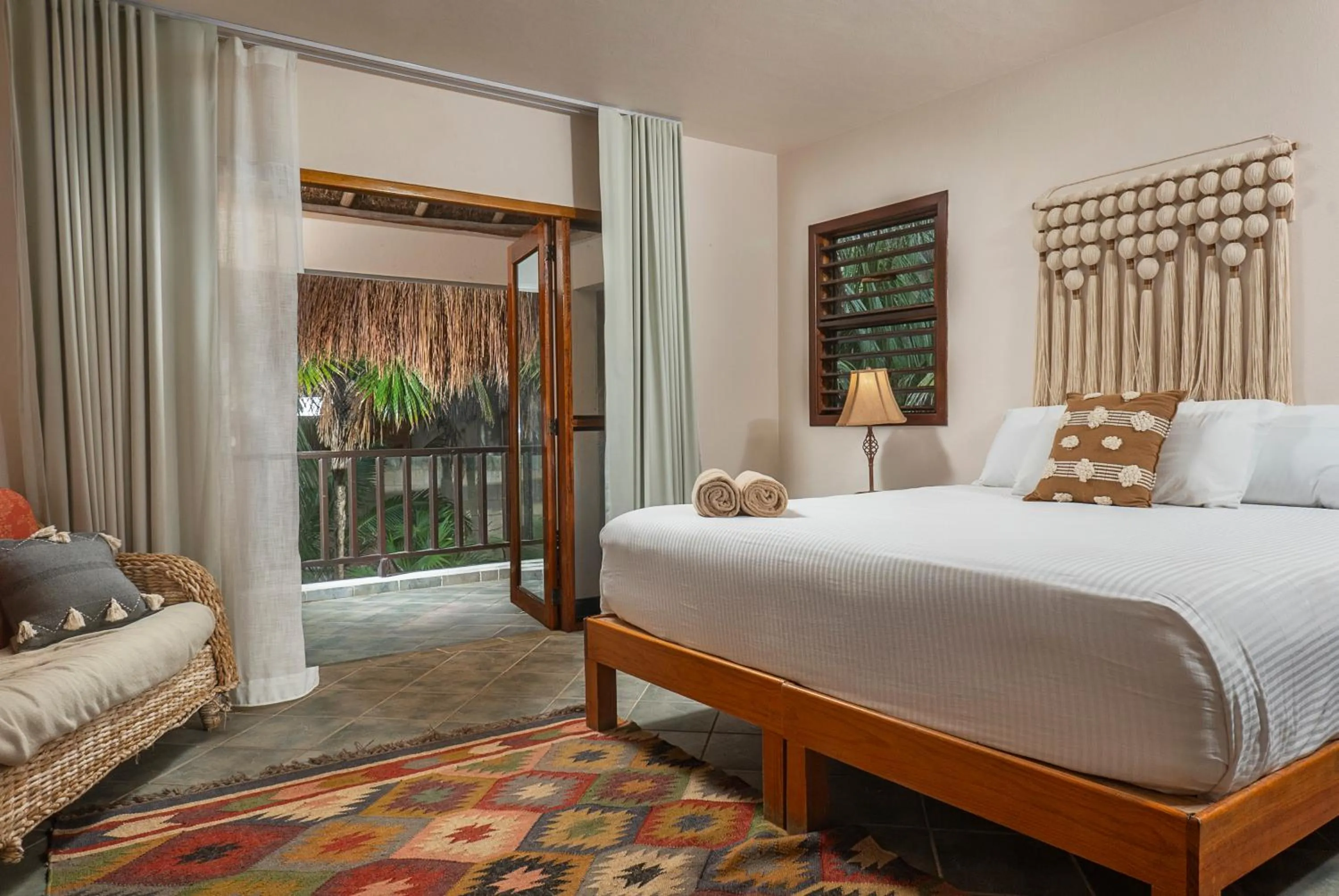 Bed in Mantaray Tulum