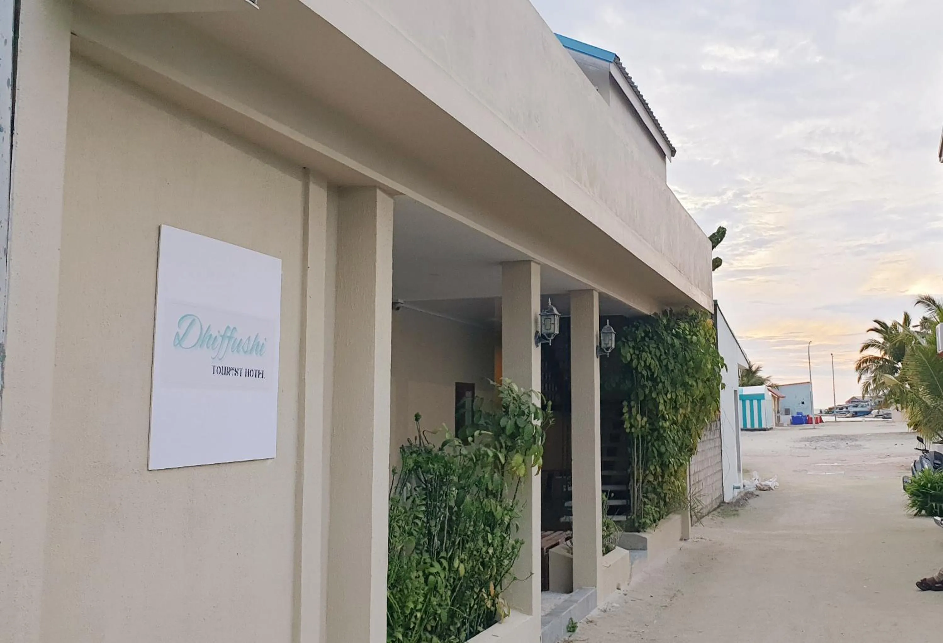 Balcony/Terrace in Dhiffushi Tourist Hotel