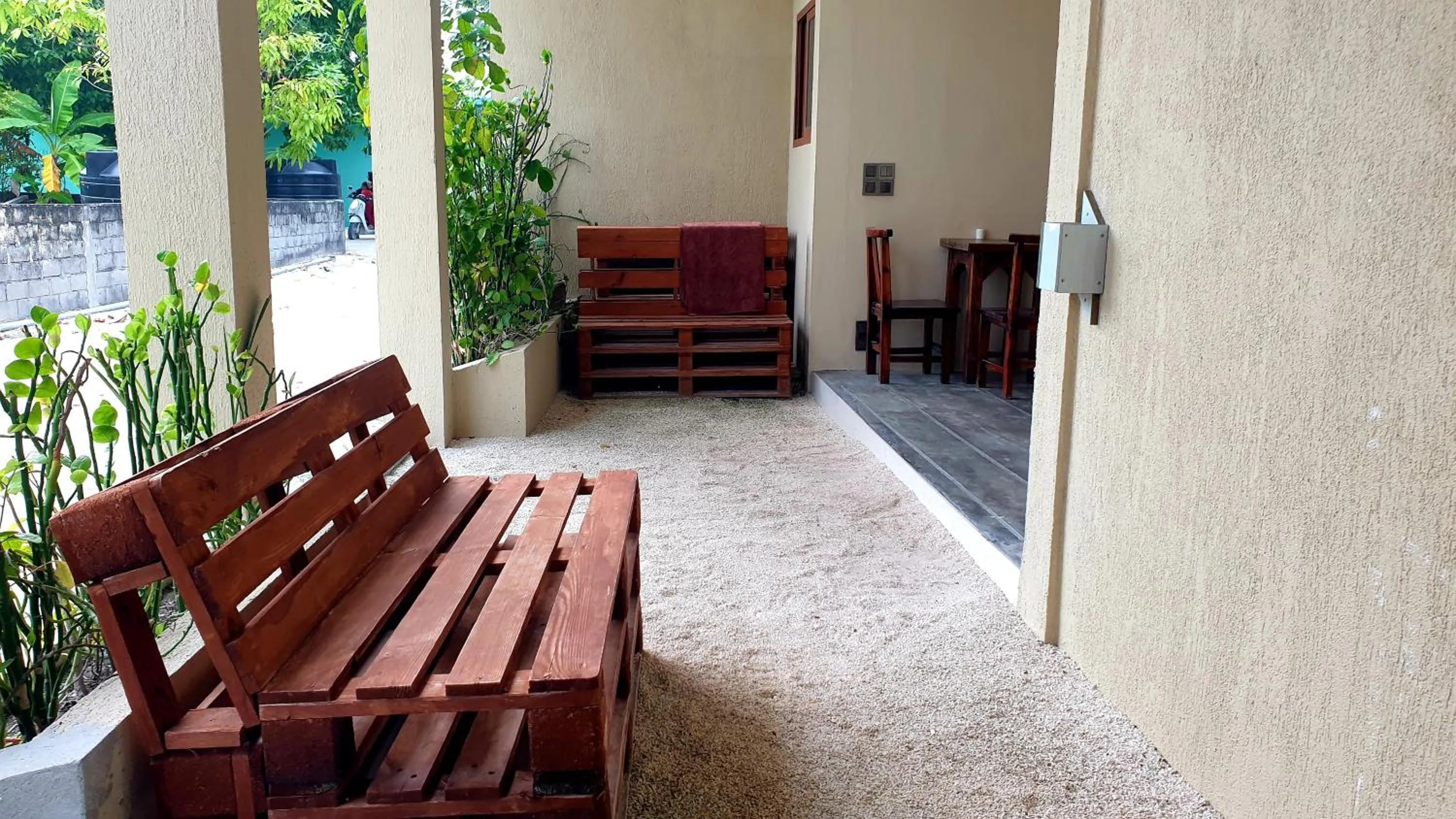 Day in Dhiffushi Tourist Hotel