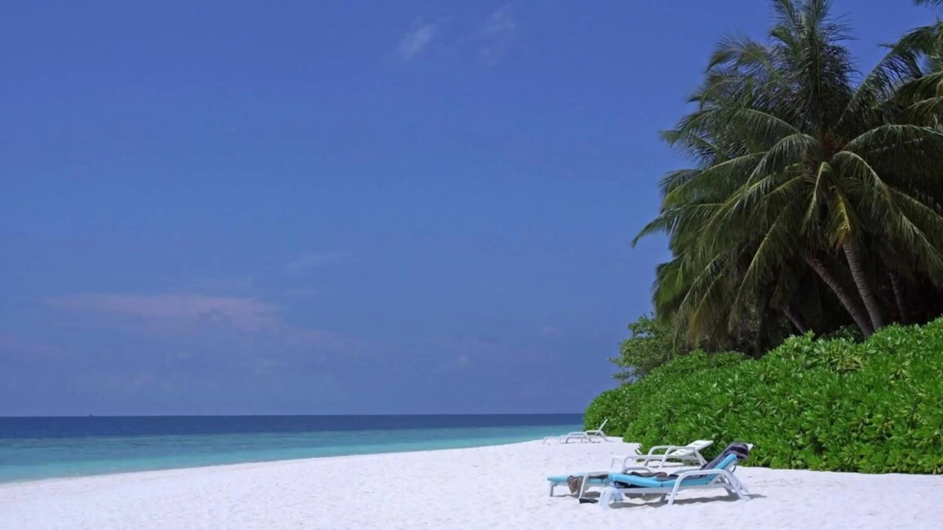 Nearby landmark in Dhiffushi Tourist Hotel
