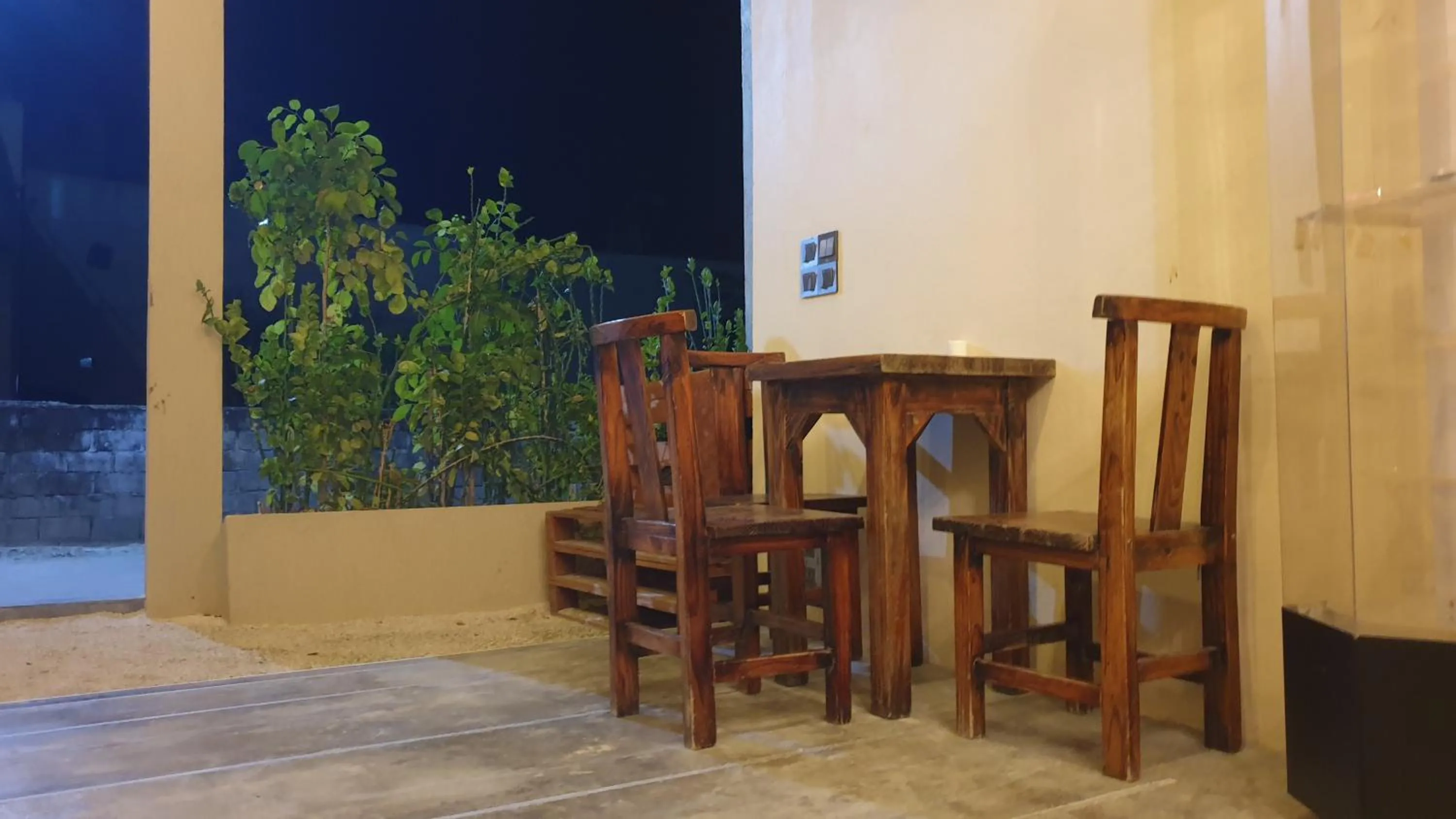 Communal lounge/ TV room in Dhiffushi Tourist Hotel