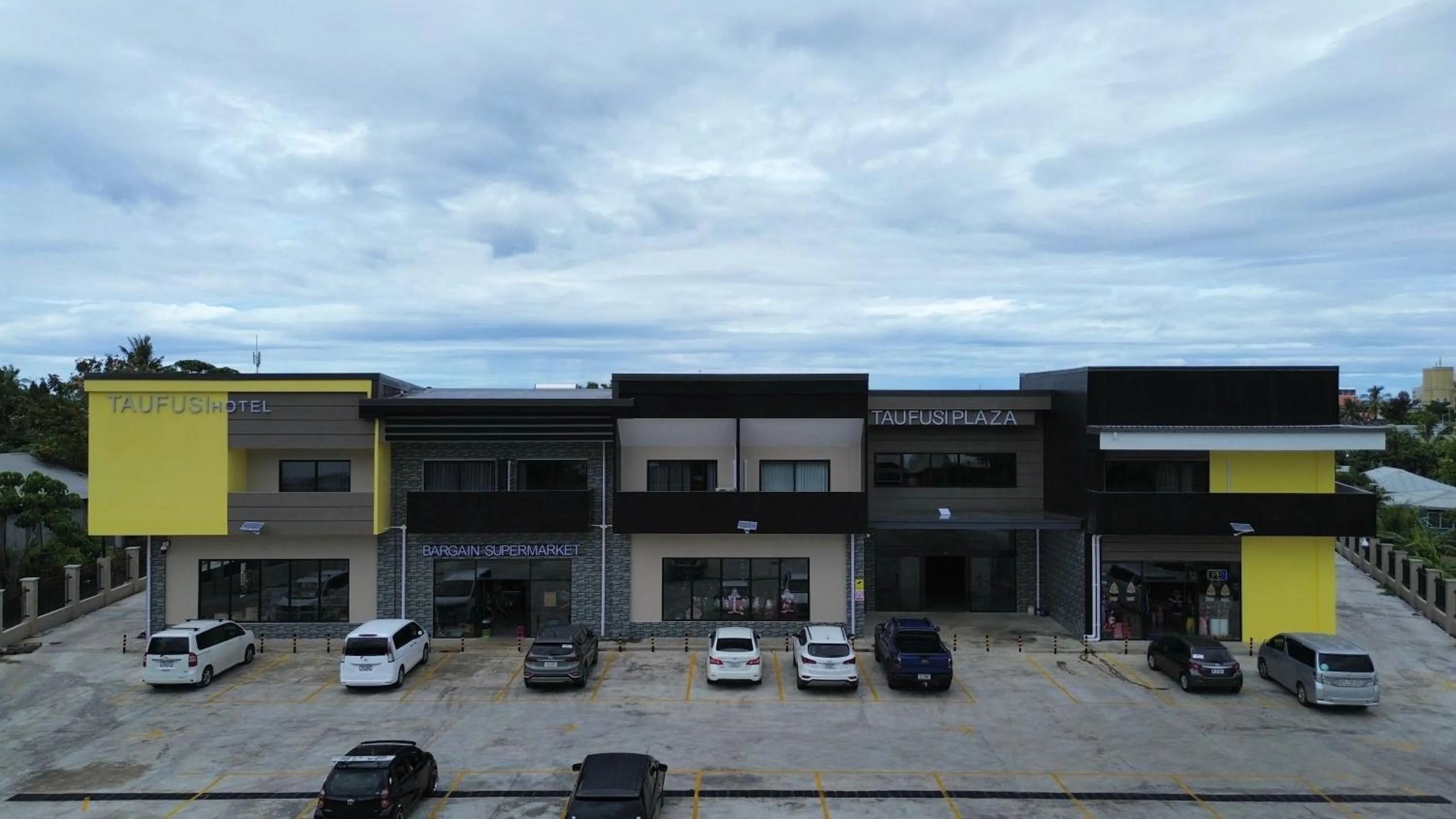 Property building in Taufusi Hotel