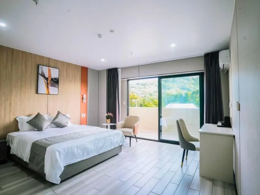 Bed in Taufusi Hotel