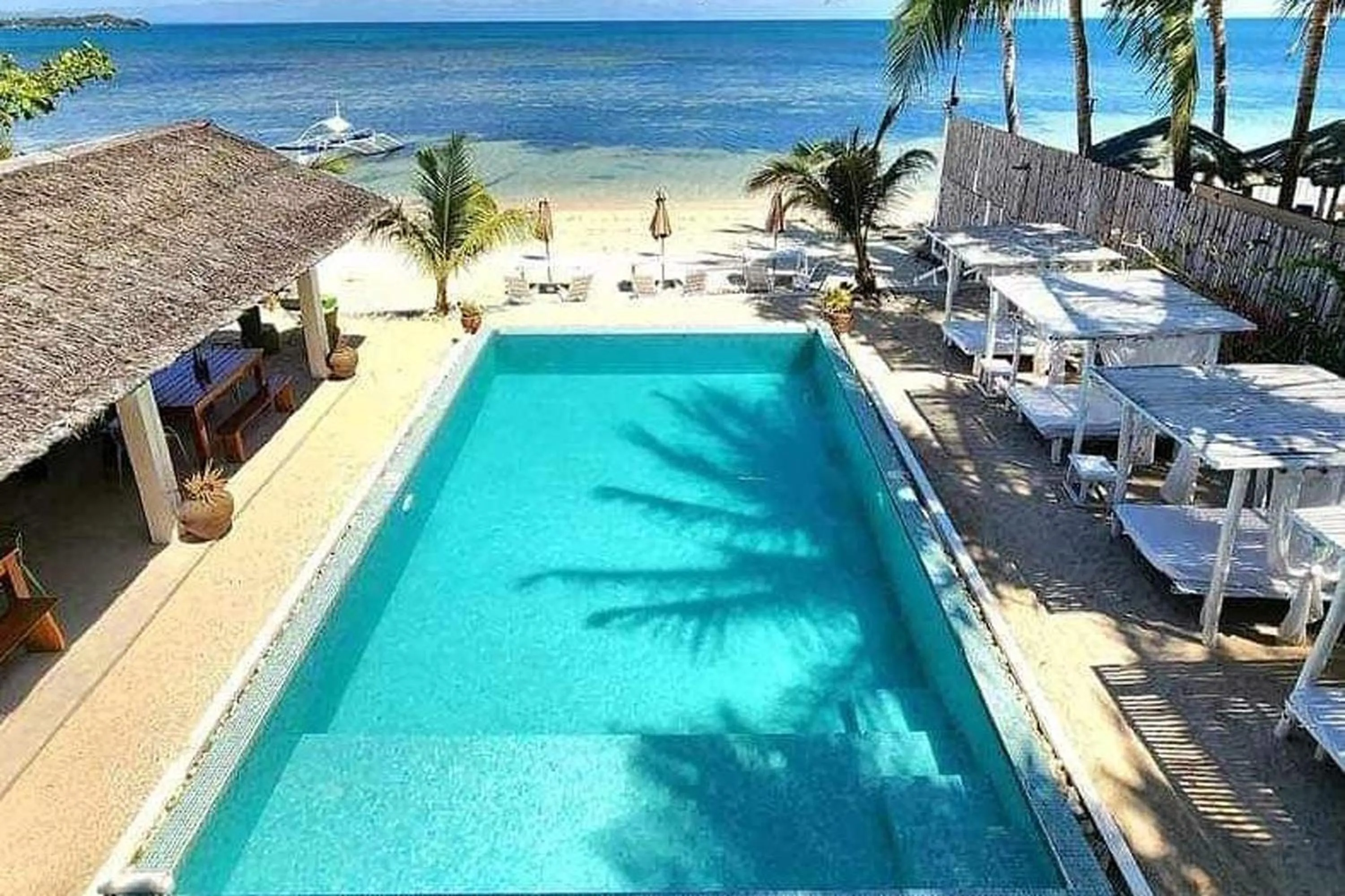 Swimming pool in Sirom Beach House