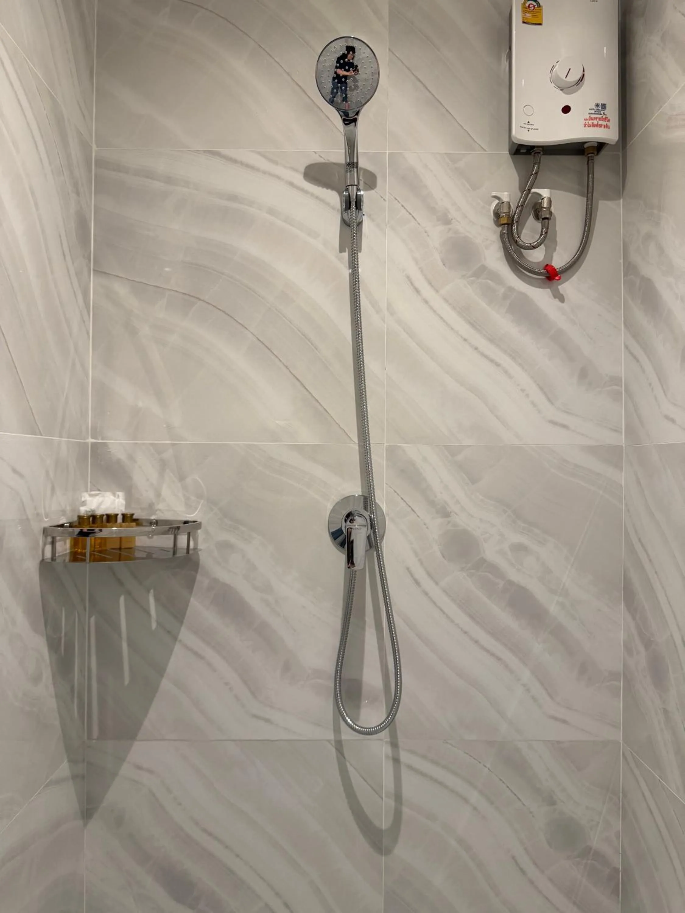 Shower in S3 Ayutthaya Hotel