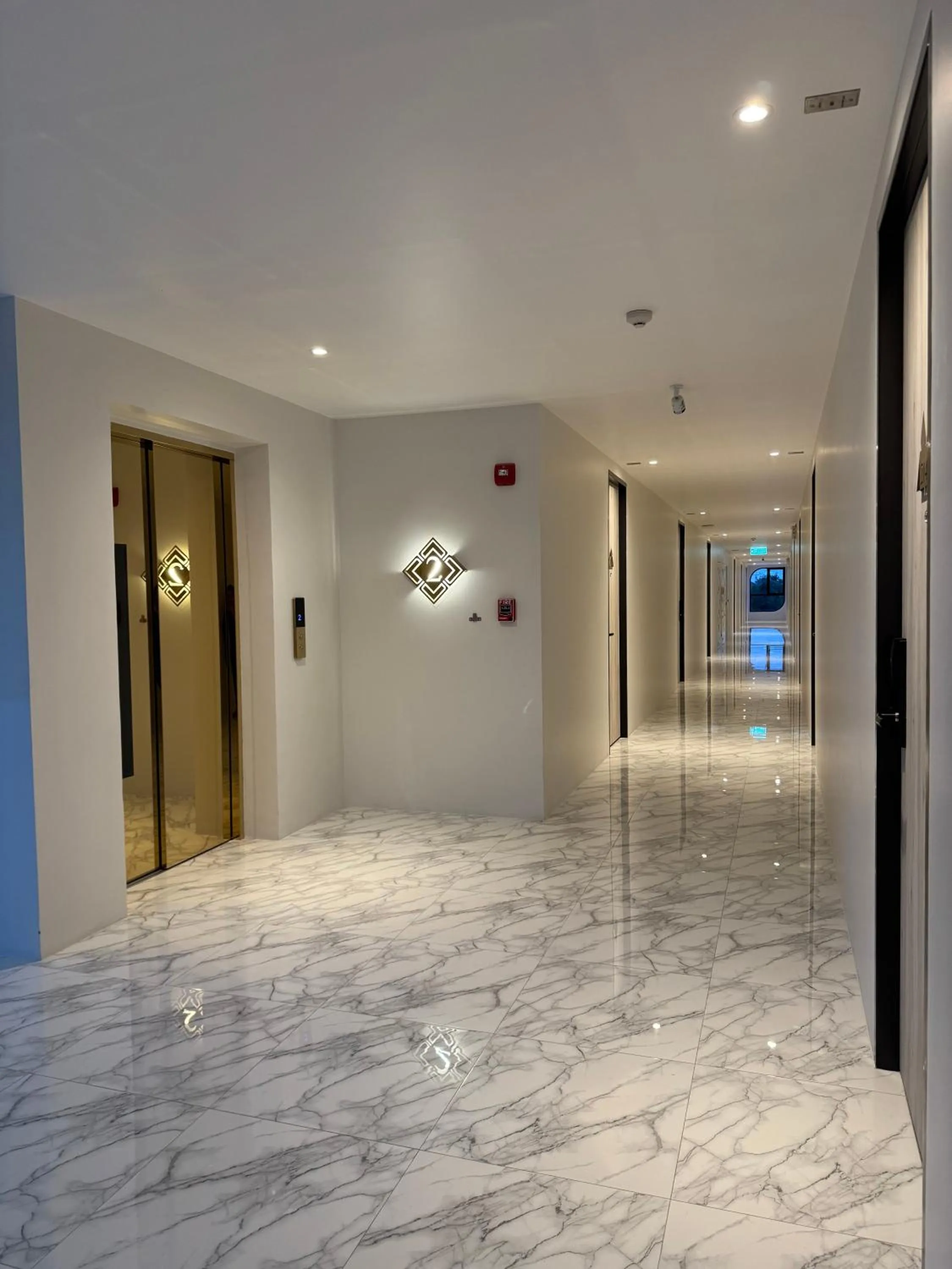 elevator in S3 Ayutthaya Hotel