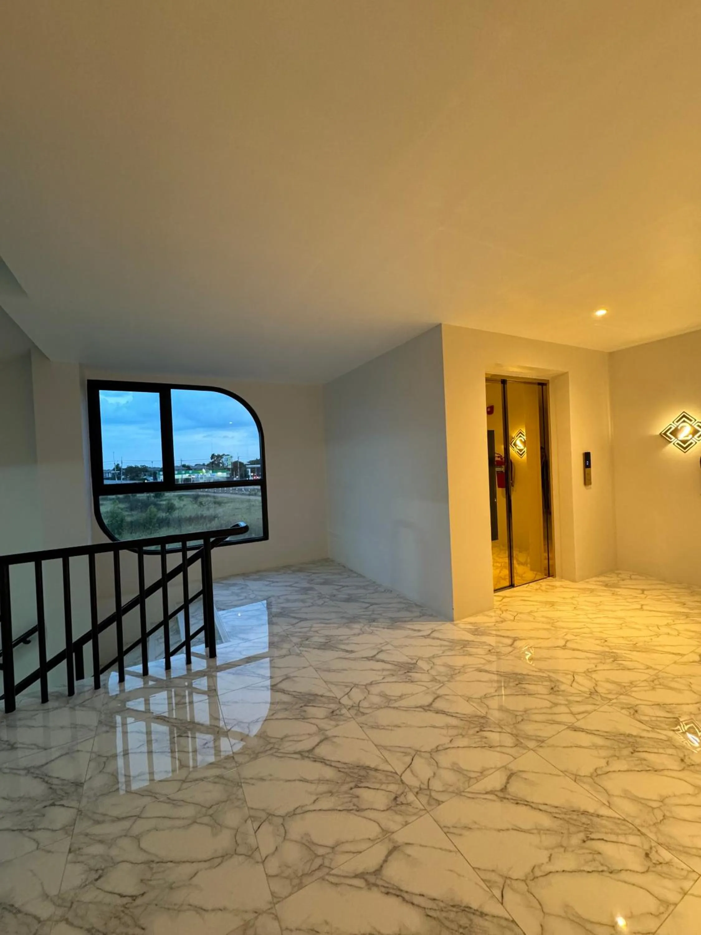 elevator in S3 Ayutthaya Hotel