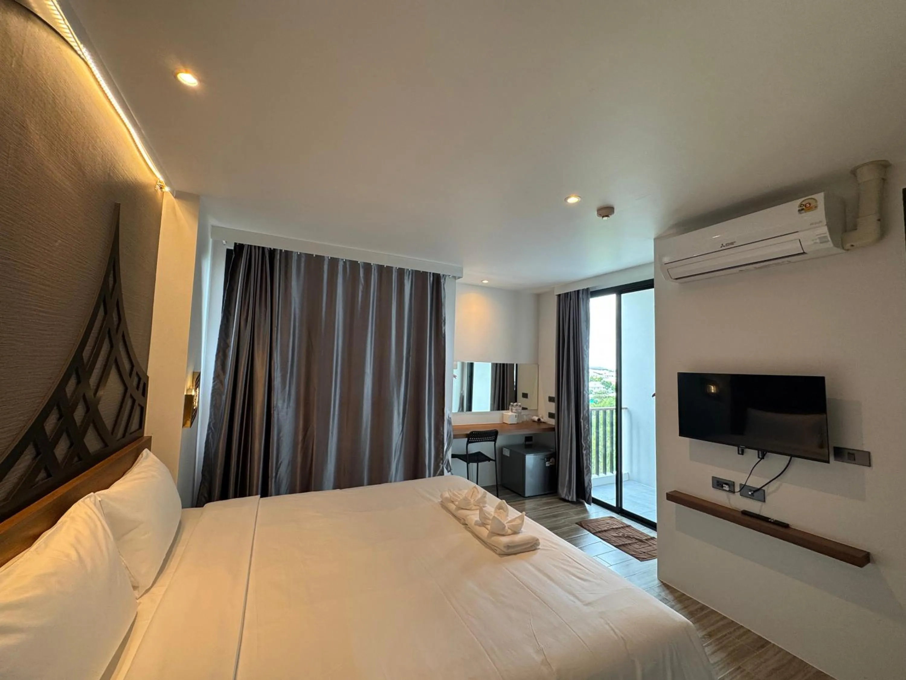 Bed in S3 Ayutthaya Hotel