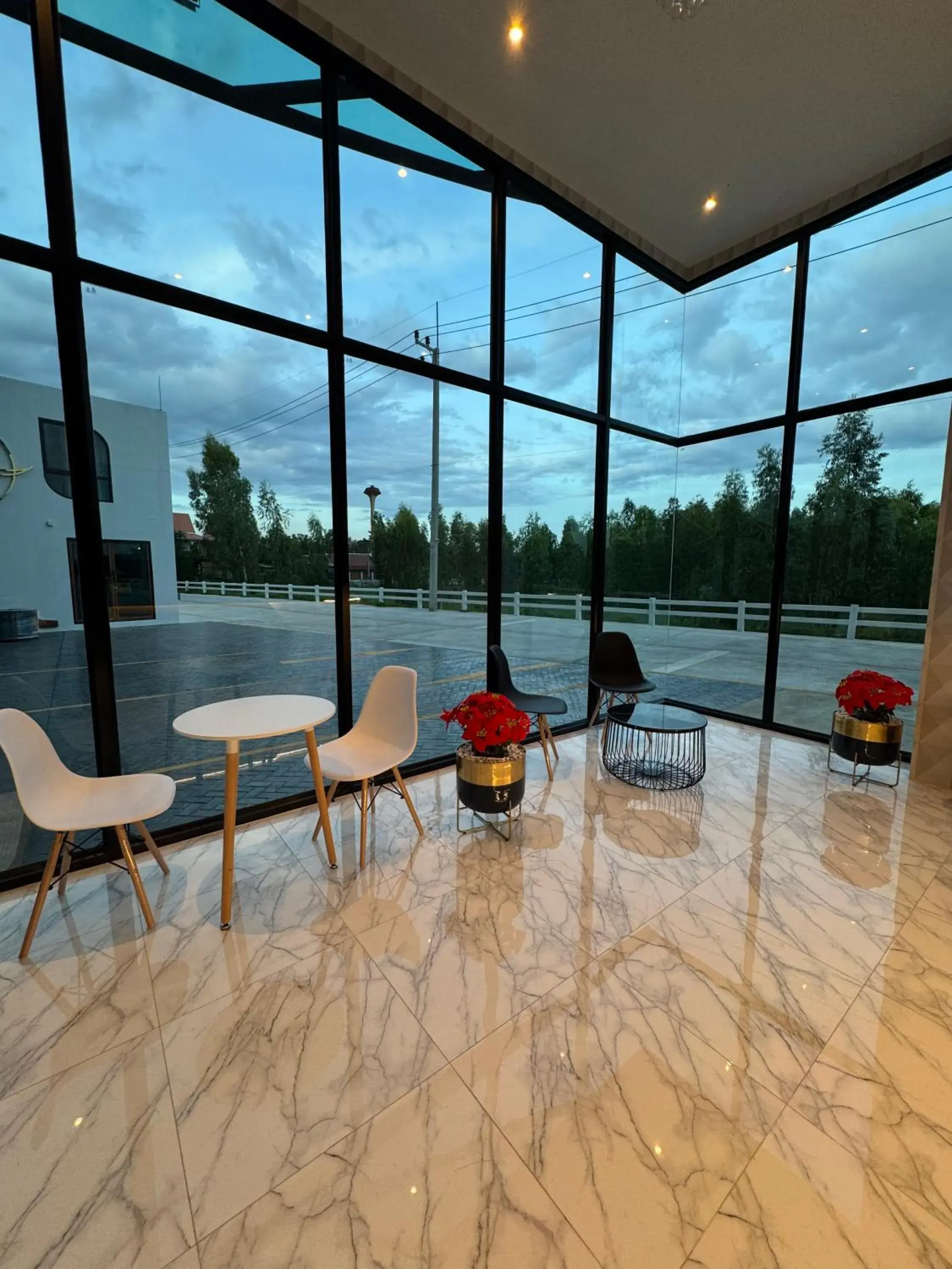 Living room in S3 Ayutthaya Hotel Living room in S3 Ayutthaya Hotel