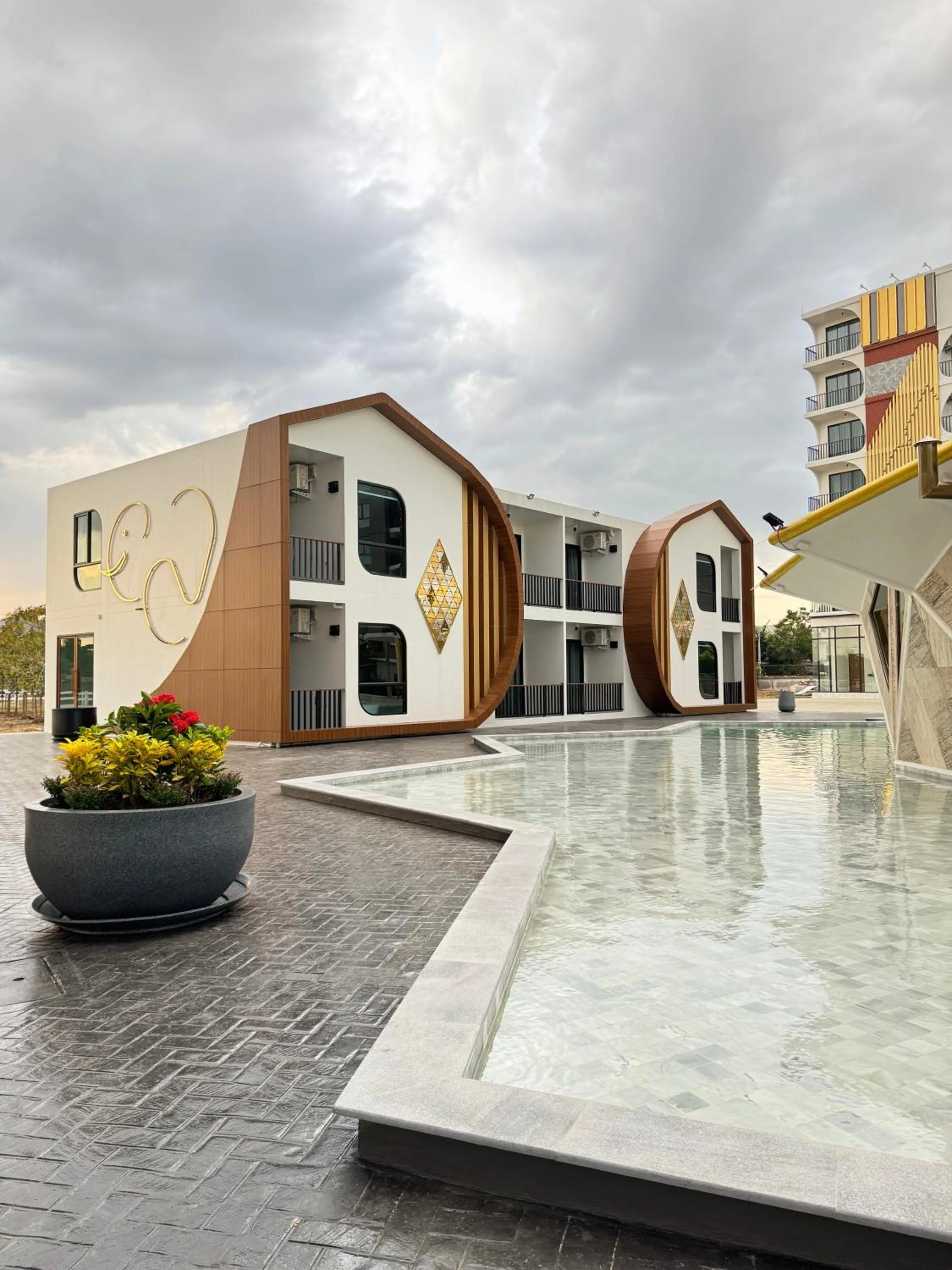 Property building in S3 Ayutthaya Hotel