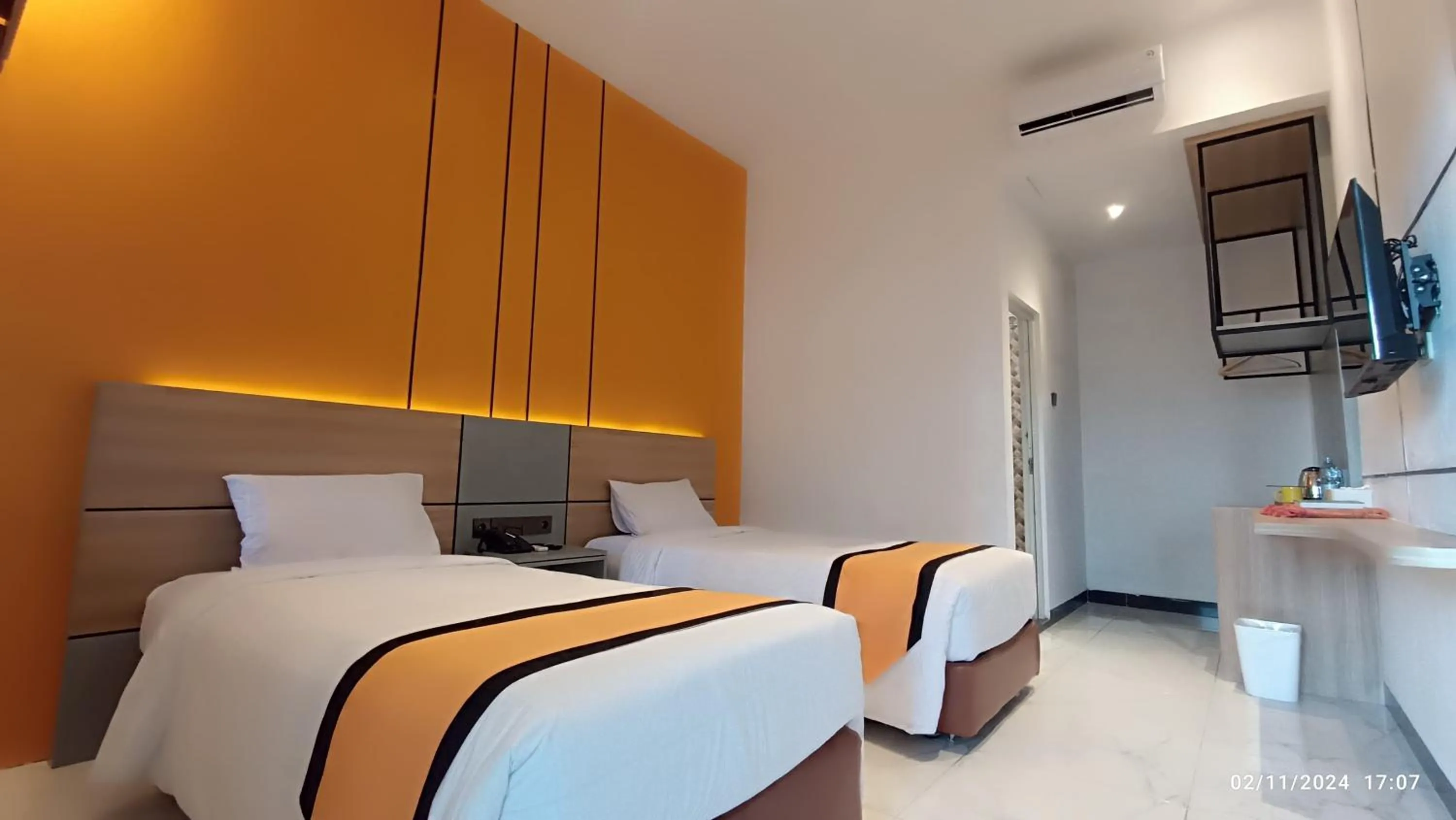 Bed in Parkside Meuligoe Hotel