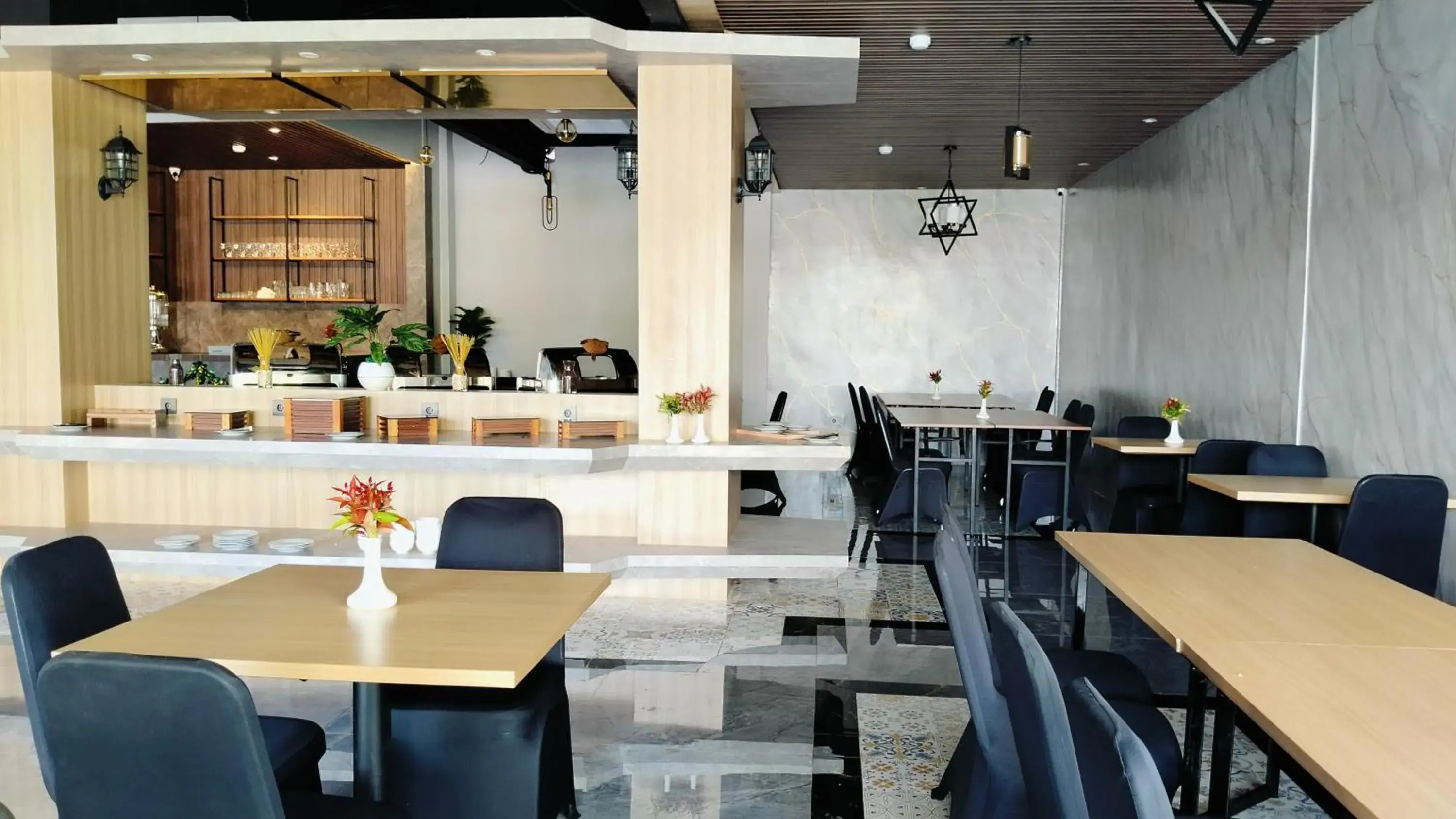 Restaurant/places to eat in Parkside Meuligoe Hotel Restaurant/places to eat in Parkside Meuligoe Hotel