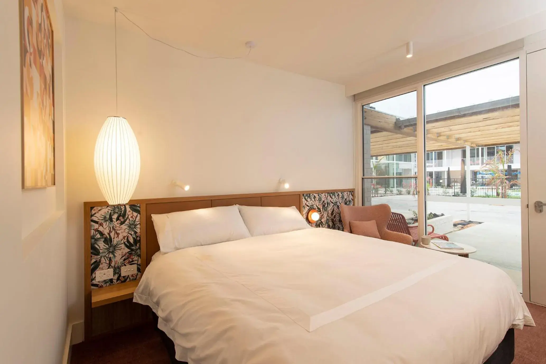 King Room in Kar-Rama Hotel King Room in Kar-Rama Hotel