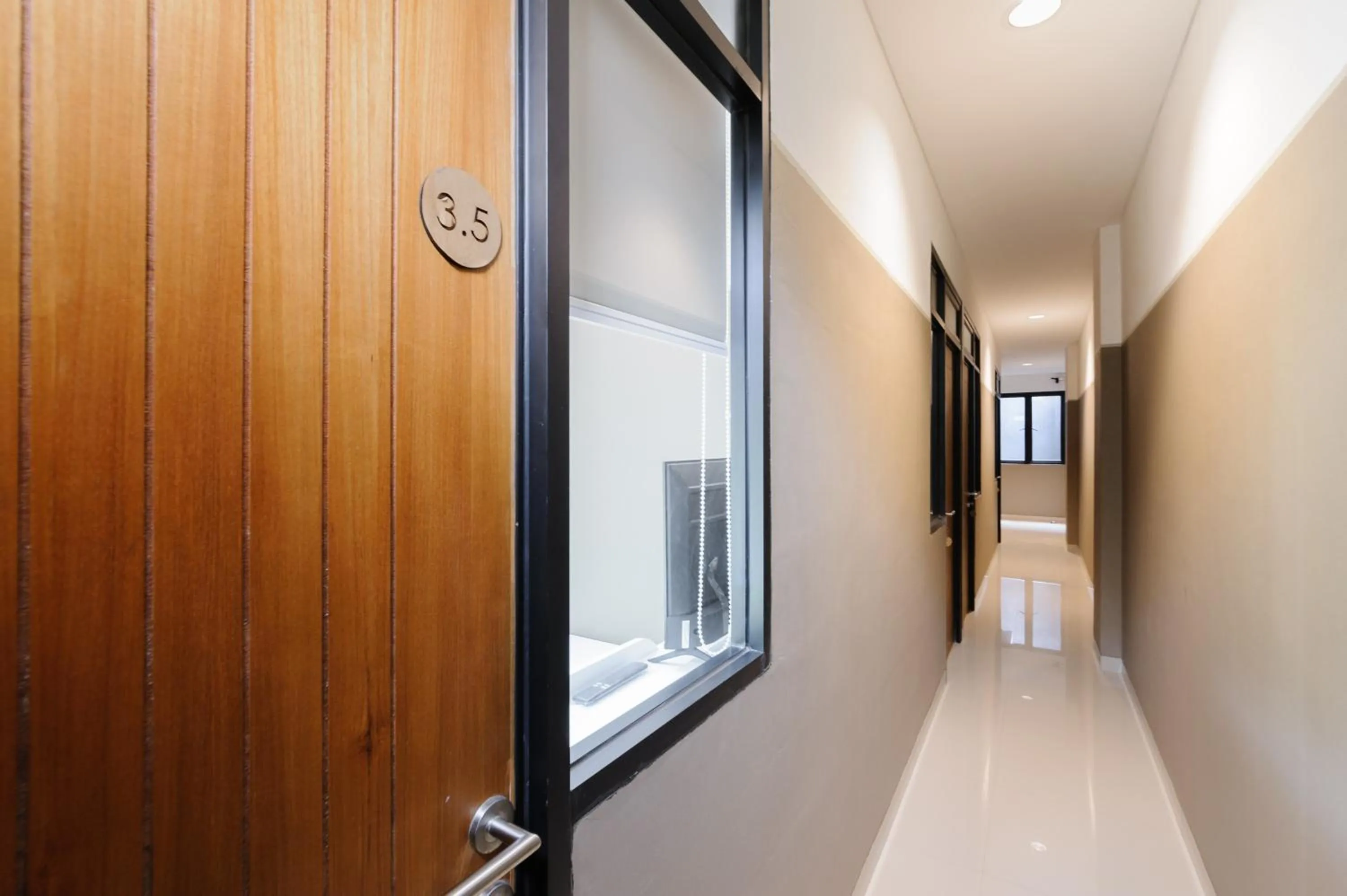 Property building in Urbanview Syariah Kost D33 Hutan Kota Srengseng