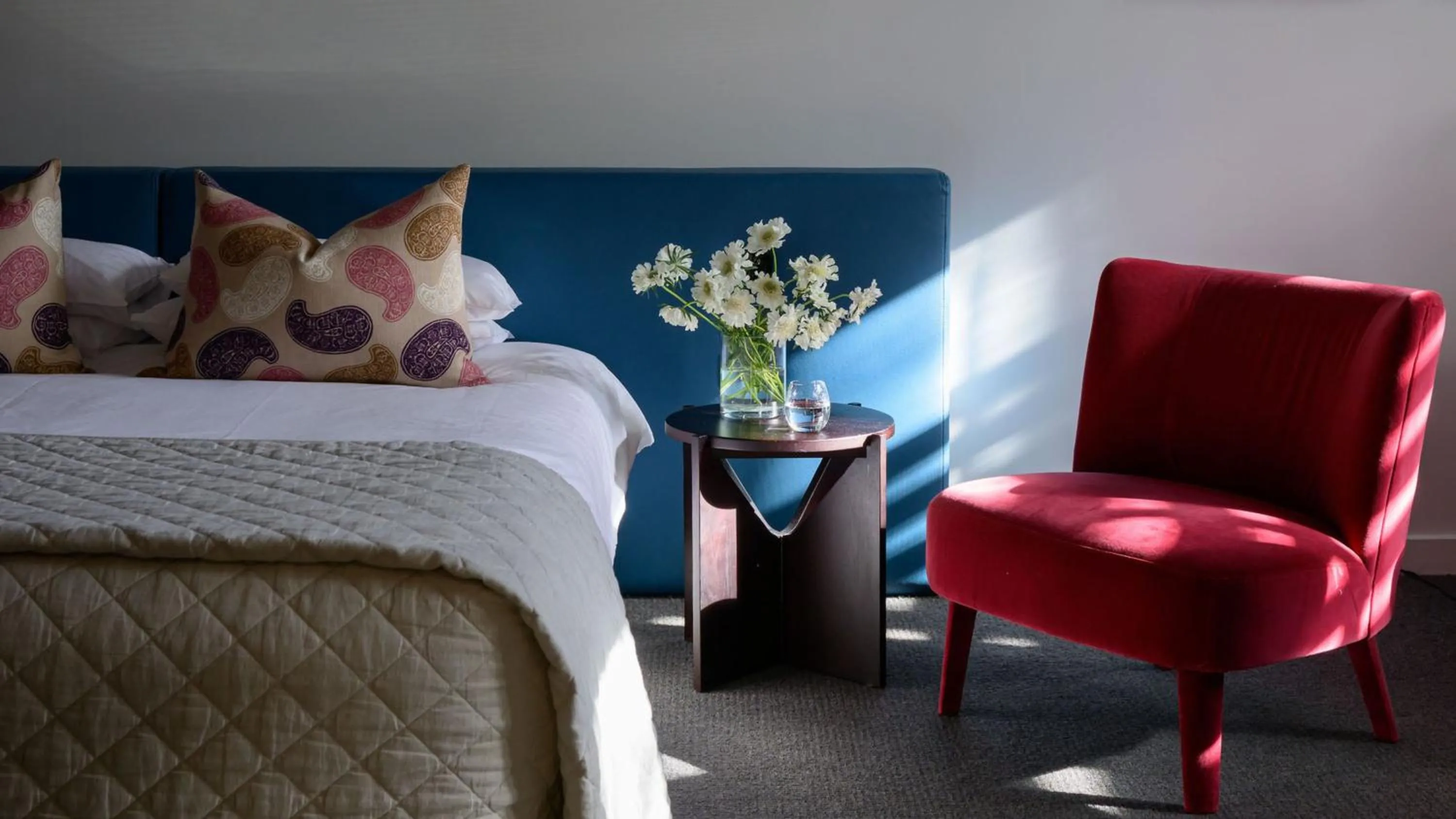 Executive Suite with Free Wi-Fi & Free Parking in Yallungah Boutique Hotel