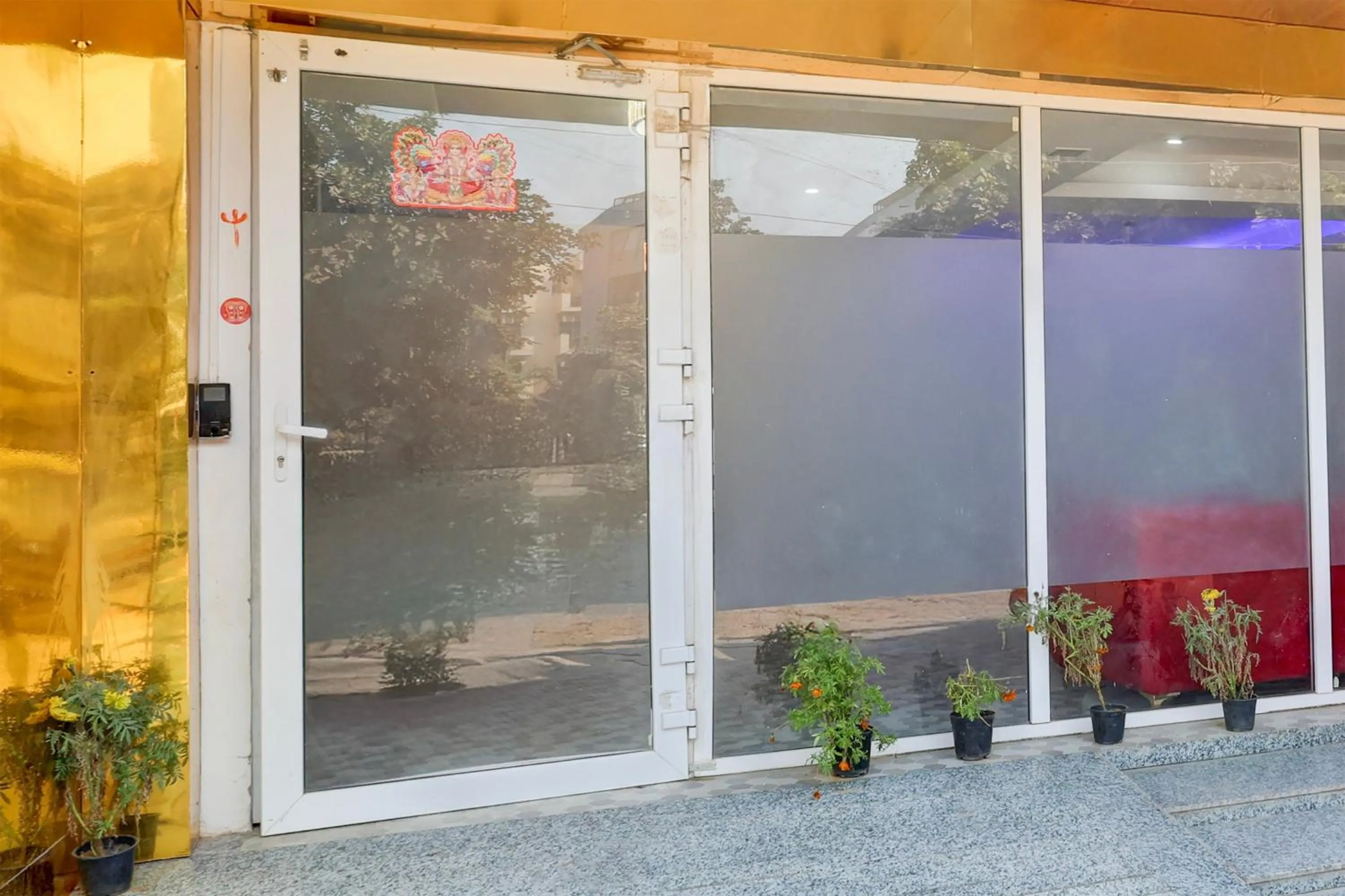 Facade/entrance in Collection O Deep Residency