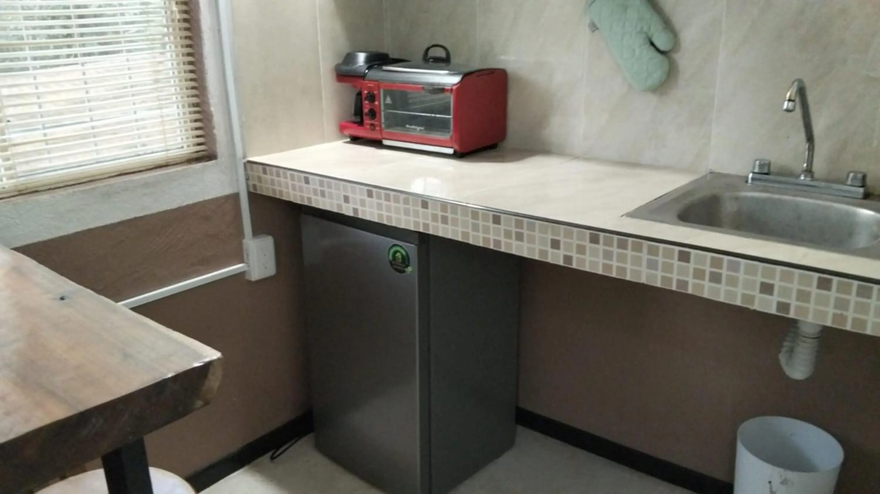 Kitchen or kitchenette in BACALAR INN Hotel