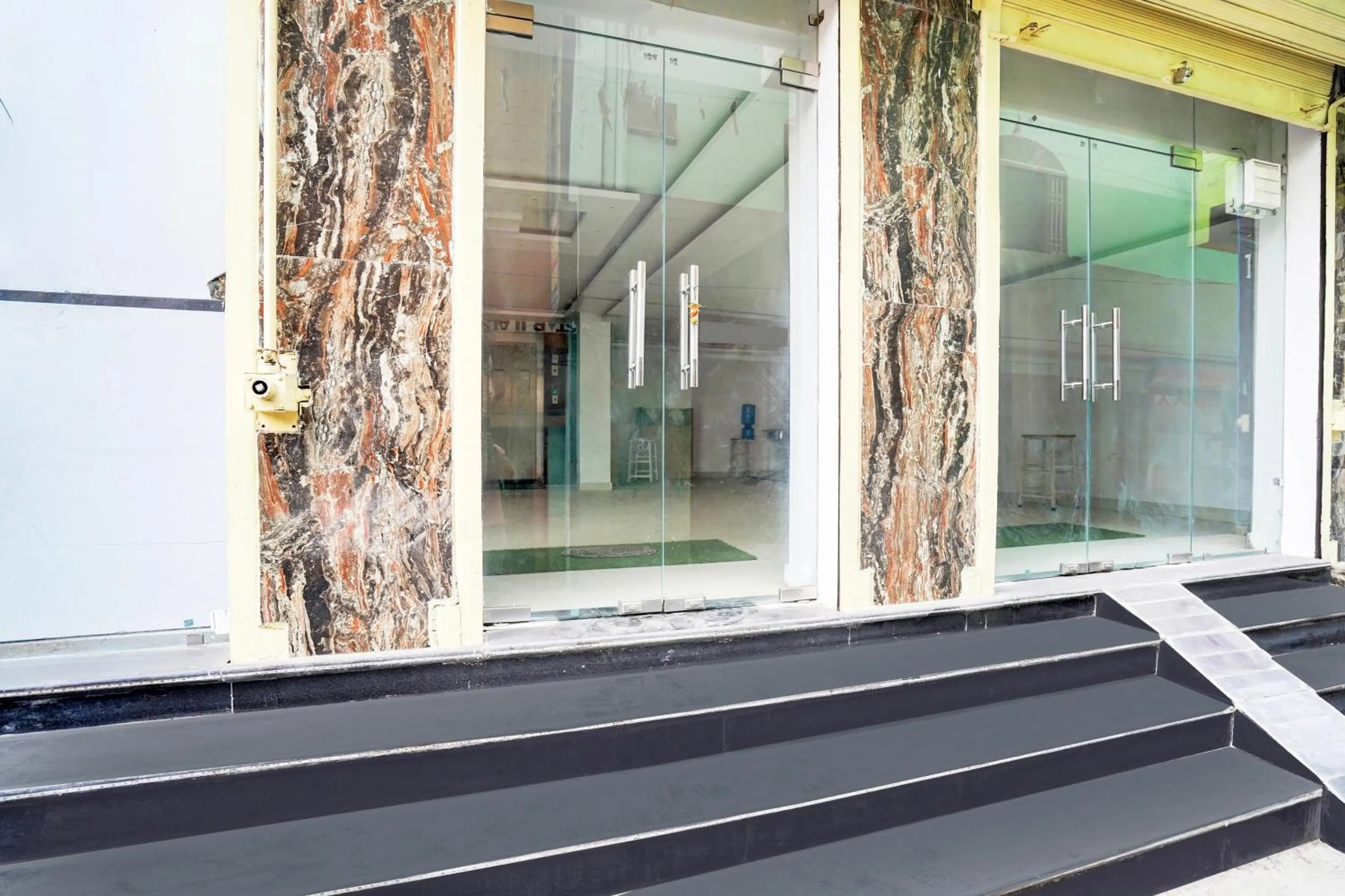 Facade/entrance in Super Hotel O Bhagwanpur Chowk Muzaffarpur