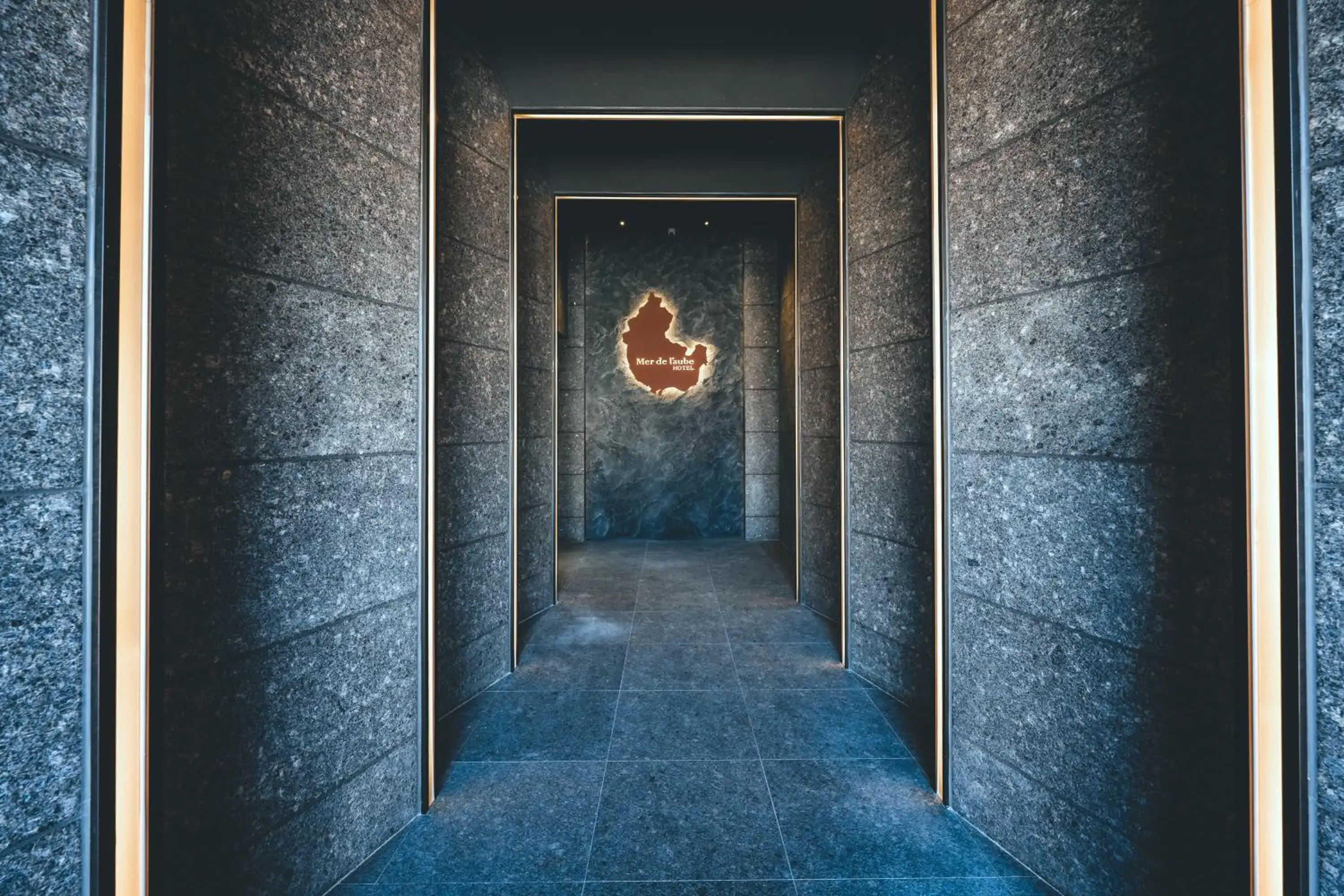 Facade/entrance in Mer de laube Hotel Facade/entrance in Mer de laube Hotel